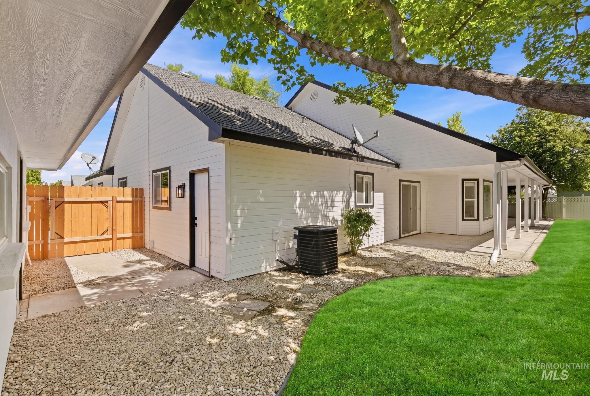 2425 S Morning Sun Crt, Nampa, Idaho 83686, 3 Bedrooms, 2 Bathrooms, Residential For Sale, Price $625,000,MLS 98984980