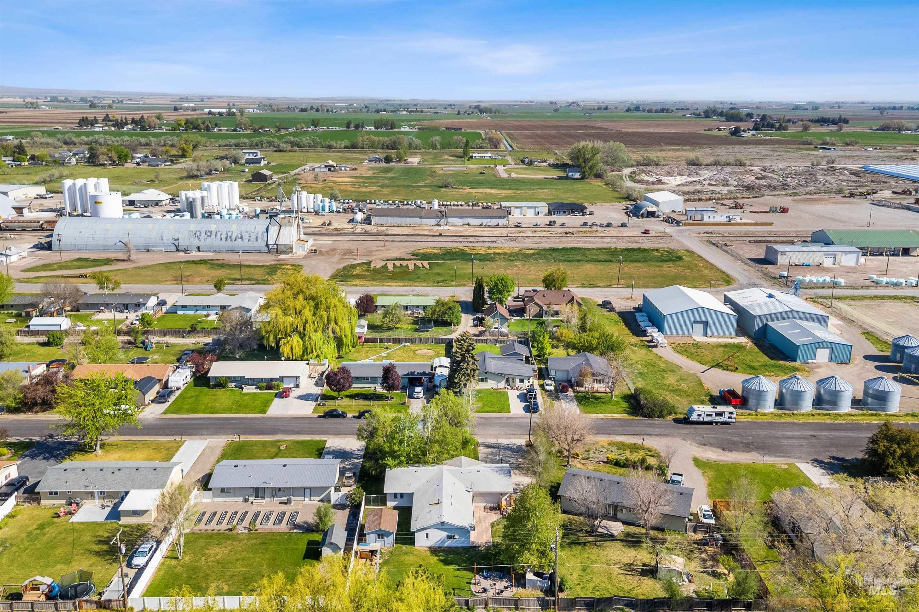 538 E Clark St, Paul, Idaho 83347, 5 Bedrooms, 2 Bathrooms, Residential For Sale, Price $359,900,MLS 98984982
