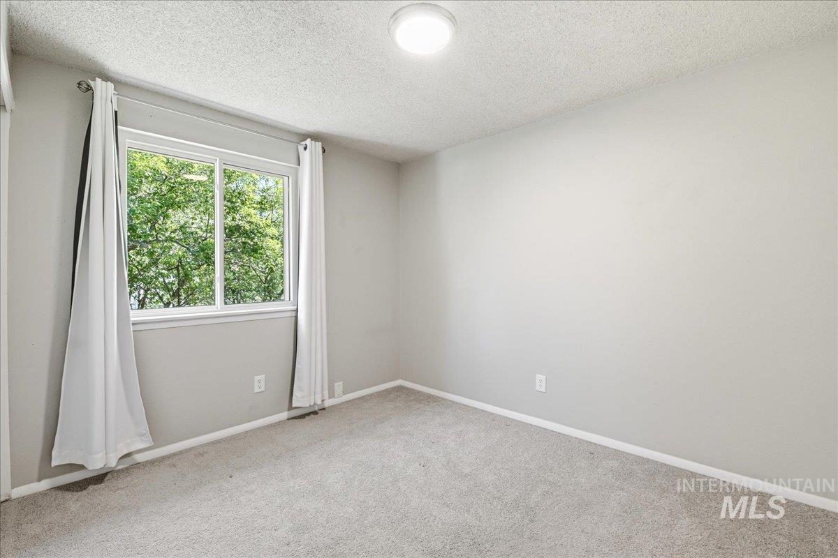 10312 W Tanglewood Dr, Boise, Idaho 83709, 3 Bedrooms, 1 Bathroom, Residential For Sale, Price $399,900,MLS 98984985
