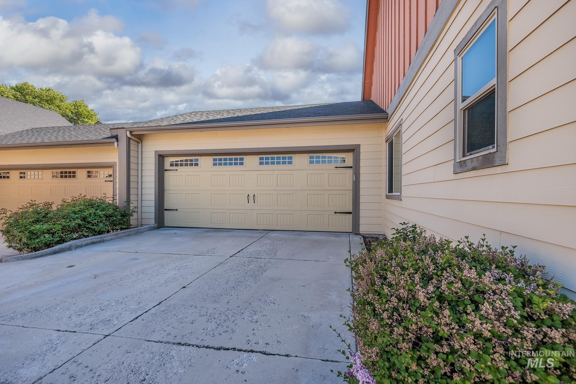 544 S Whiperwood Way, Boise, Idaho 83709, 3 Bedrooms, 2 Bathrooms, Residential For Sale, Price $474,500,MLS 98984987