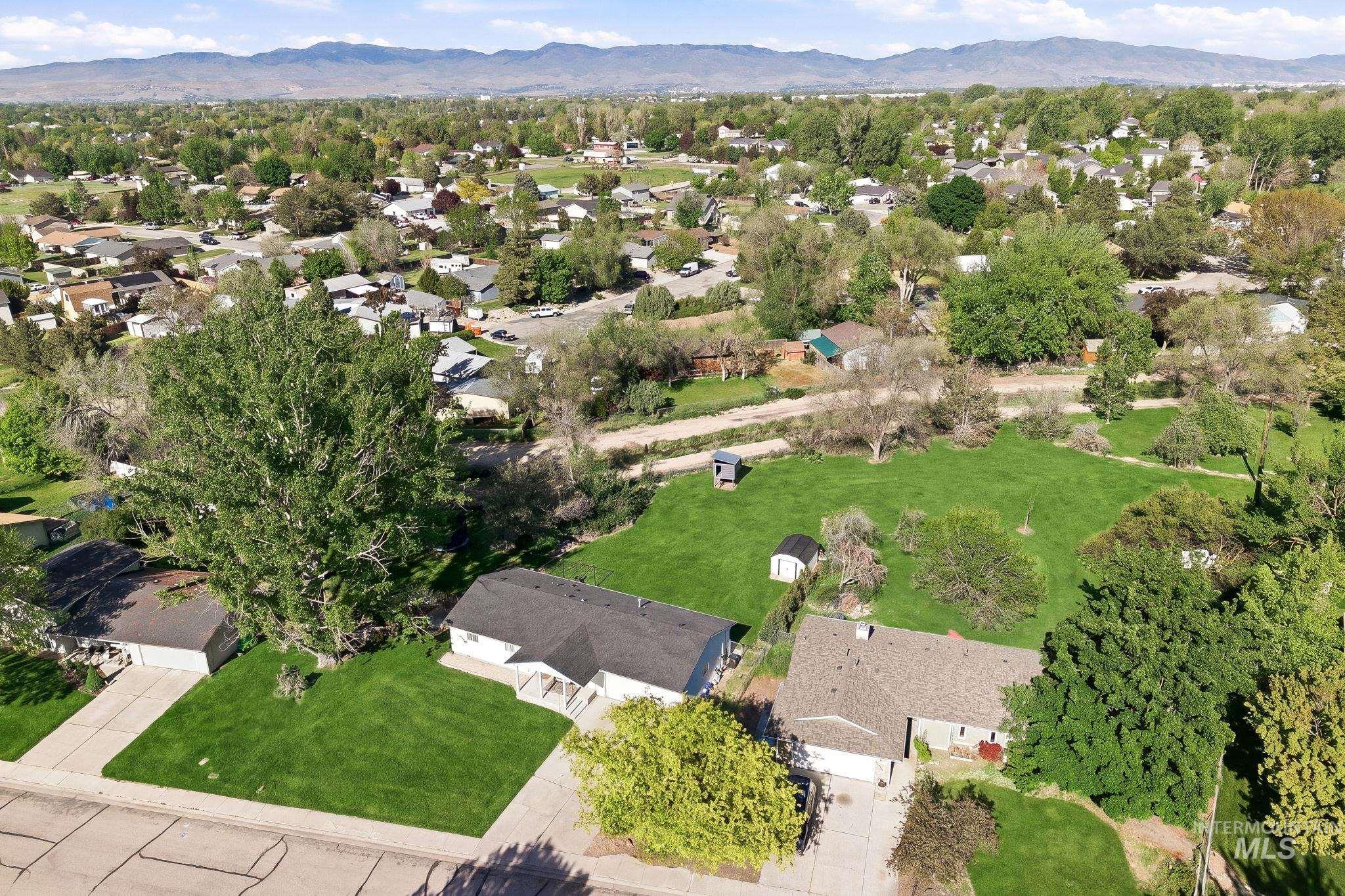 3932 W Leland Way, Boise, Idaho 83709-4656, 3 Bedrooms, 2 Bathrooms, Residential For Sale, Price $450,000,MLS 98984988