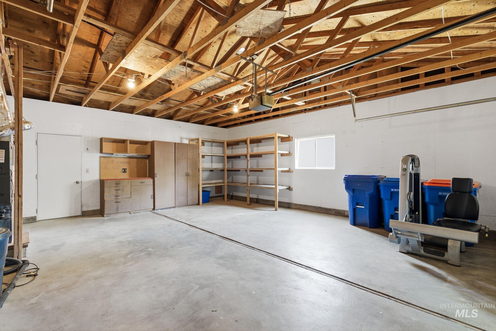 3932 W Leland Way, Boise, Idaho 83709-4656, 3 Bedrooms, 2 Bathrooms, Residential For Sale, Price $450,000,MLS 98984988