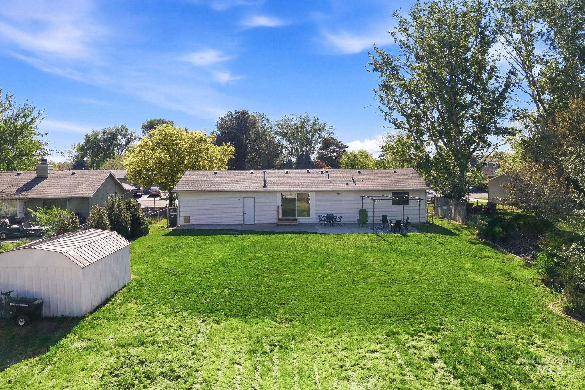 3932 W Leland Way, Boise, Idaho 83709-4656, 3 Bedrooms, 2 Bathrooms, Residential For Sale, Price $450,000,MLS 98984988