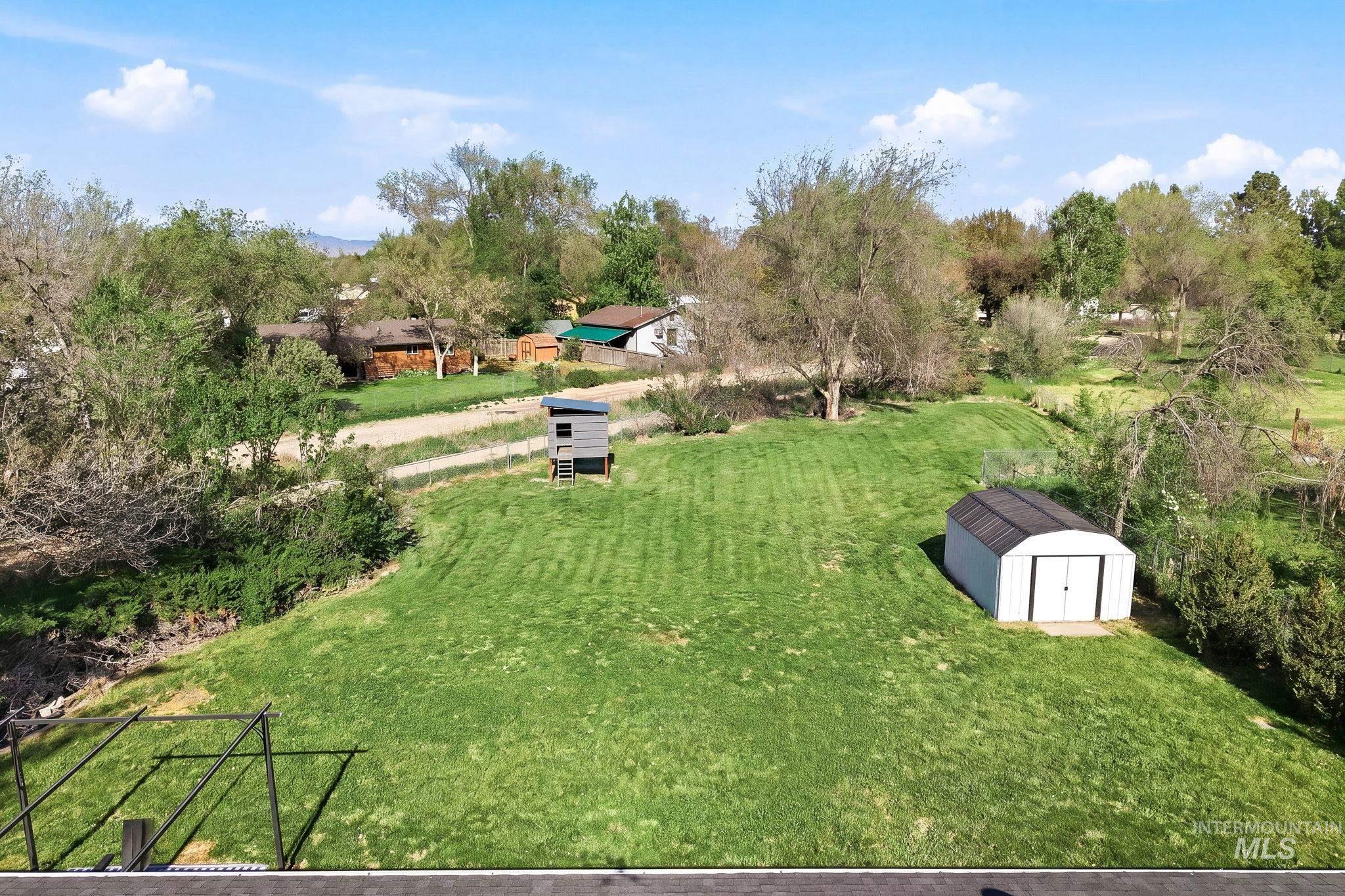 3932 W Leland Way, Boise, Idaho 83709-4656, 3 Bedrooms, 2 Bathrooms, Residential For Sale, Price $450,000,MLS 98984988