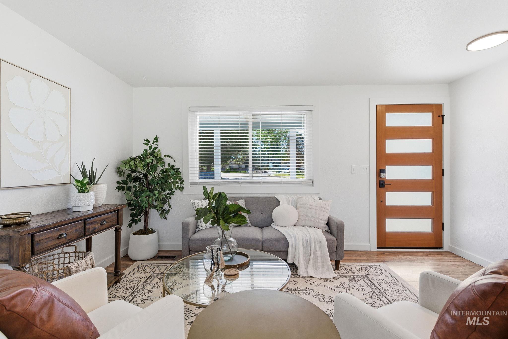 3932 W Leland Way, Boise, Idaho 83709-4656, 3 Bedrooms, 2 Bathrooms, Residential For Sale, Price $450,000,MLS 98984988