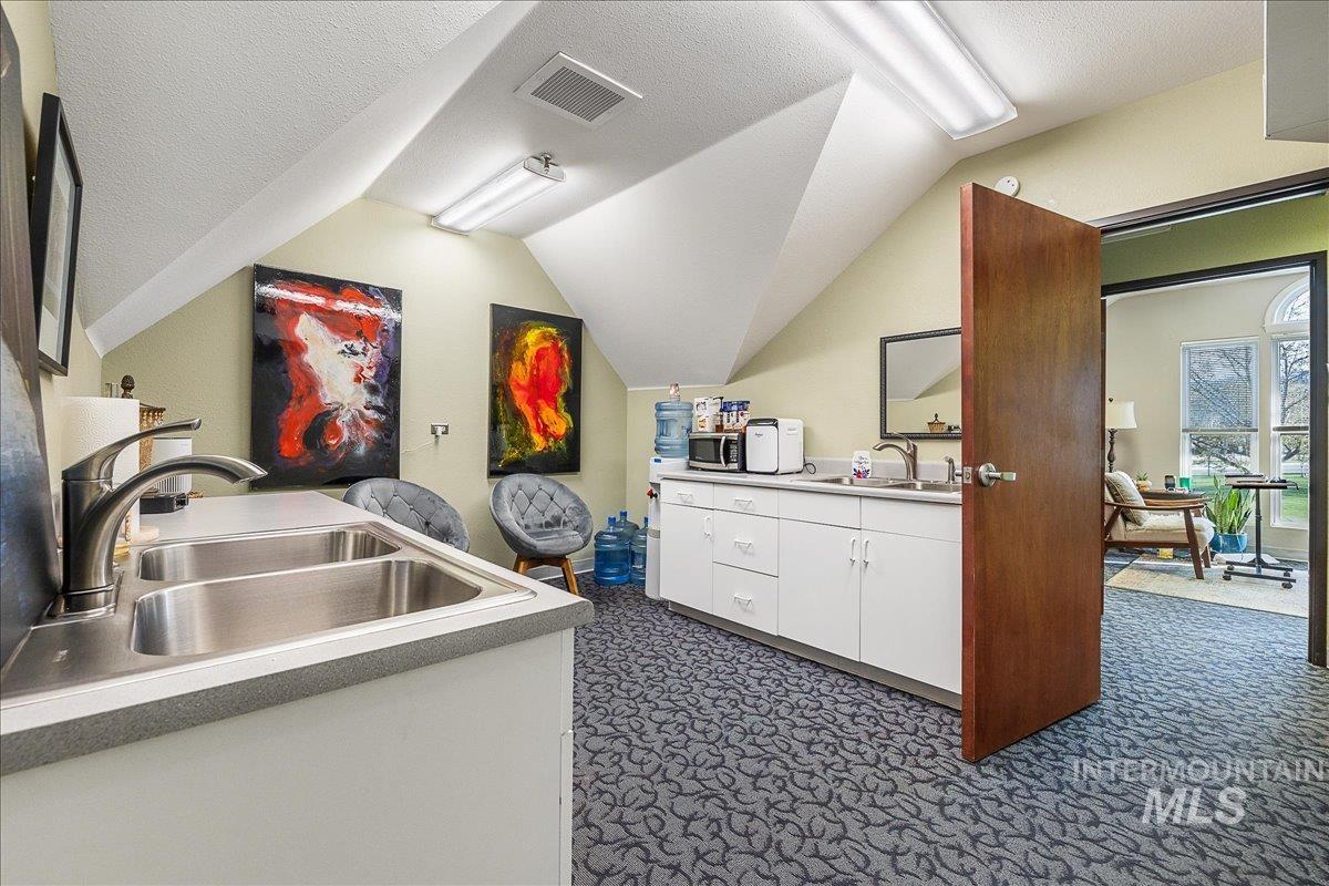 203 W Fort St, Boise, Idaho 83702, 8 Rooms, Business/Commercial For Sale, Price $969,000,MLS 98984989
