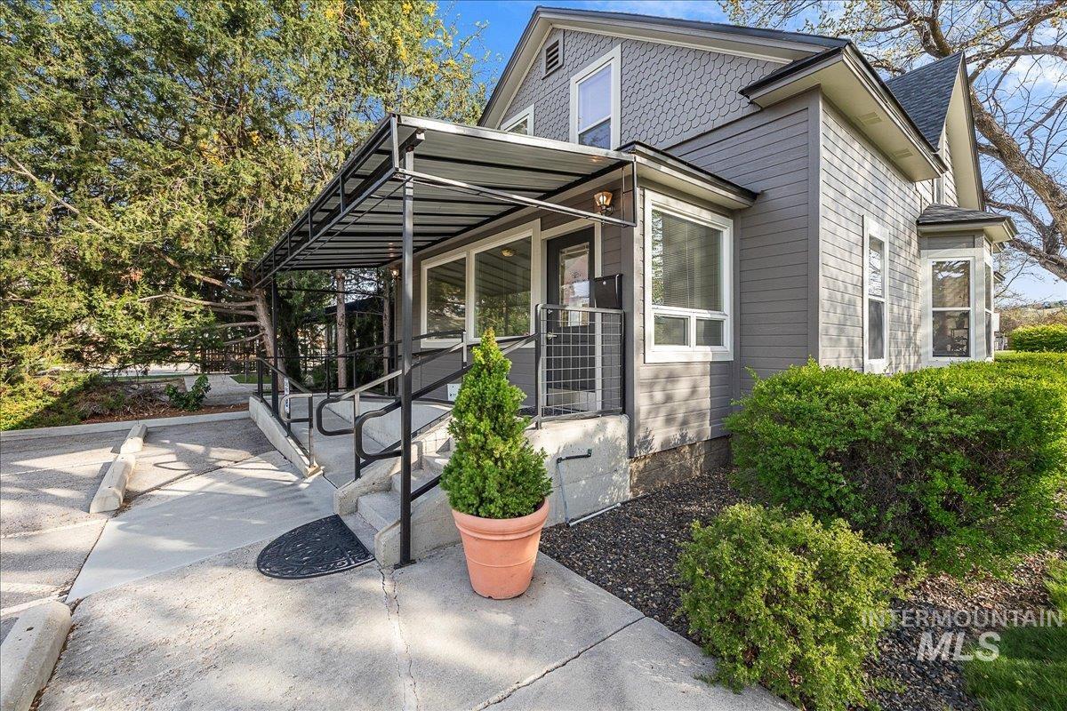203 W Fort St, Boise, Idaho 83702, 8 Rooms, Business/Commercial For Sale, Price $969,000,MLS 98984989
