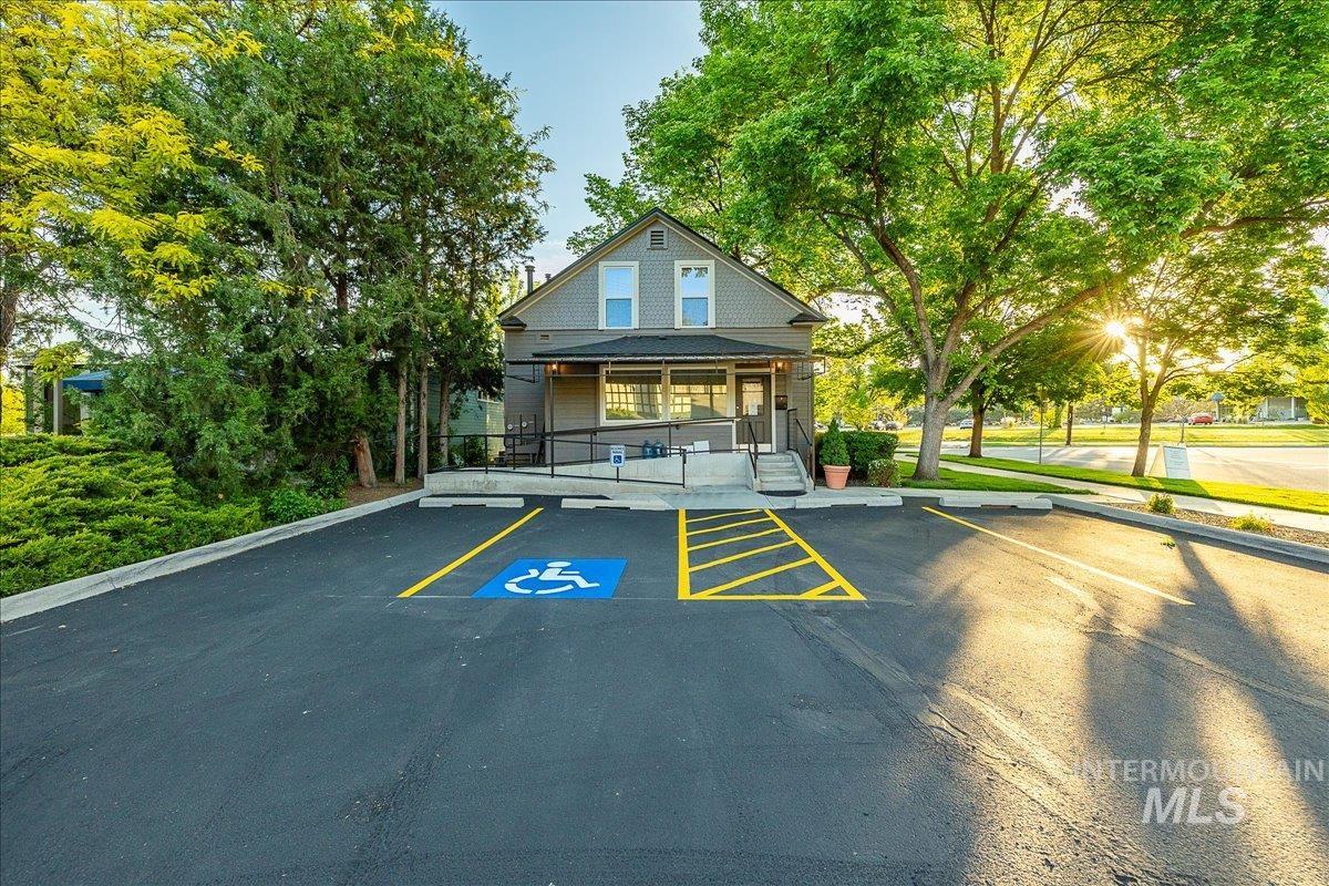 203 W Fort St, Boise, Idaho 83702, 8 Rooms, Business/Commercial For Sale, Price $969,000, 98984989