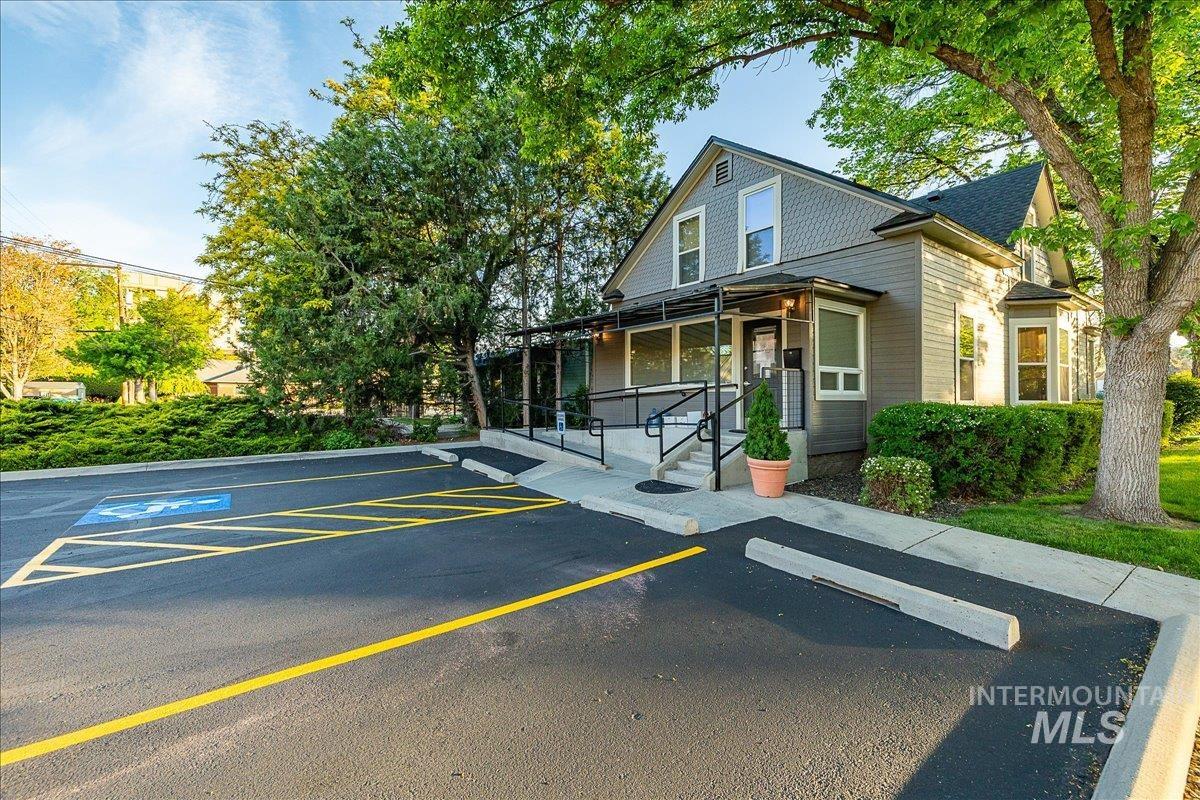 203 W Fort St, Boise, Idaho 83702, 8 Rooms, Business/Commercial For Sale, Price $969,000, 98984989