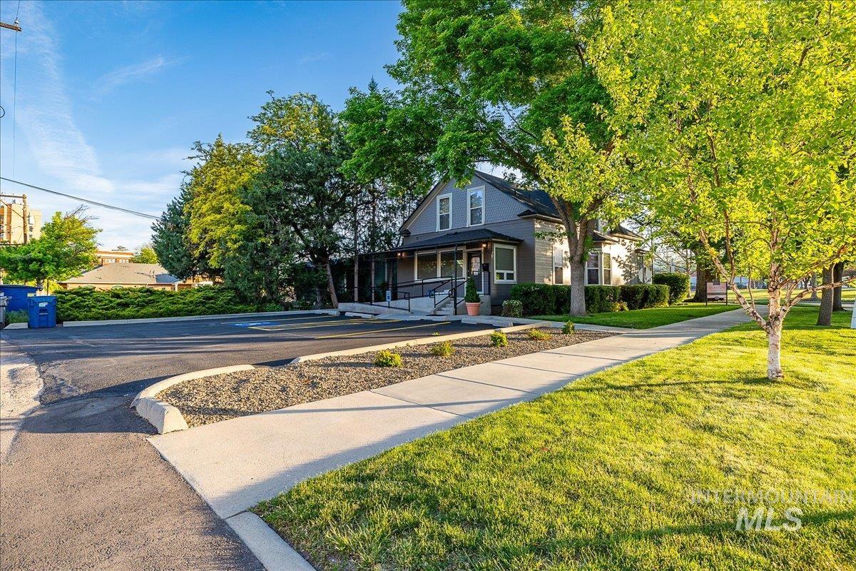 203 W Fort St, Boise, Idaho 83702, 8 Rooms, Business/Commercial For Sale, Price $969,000, 98984989