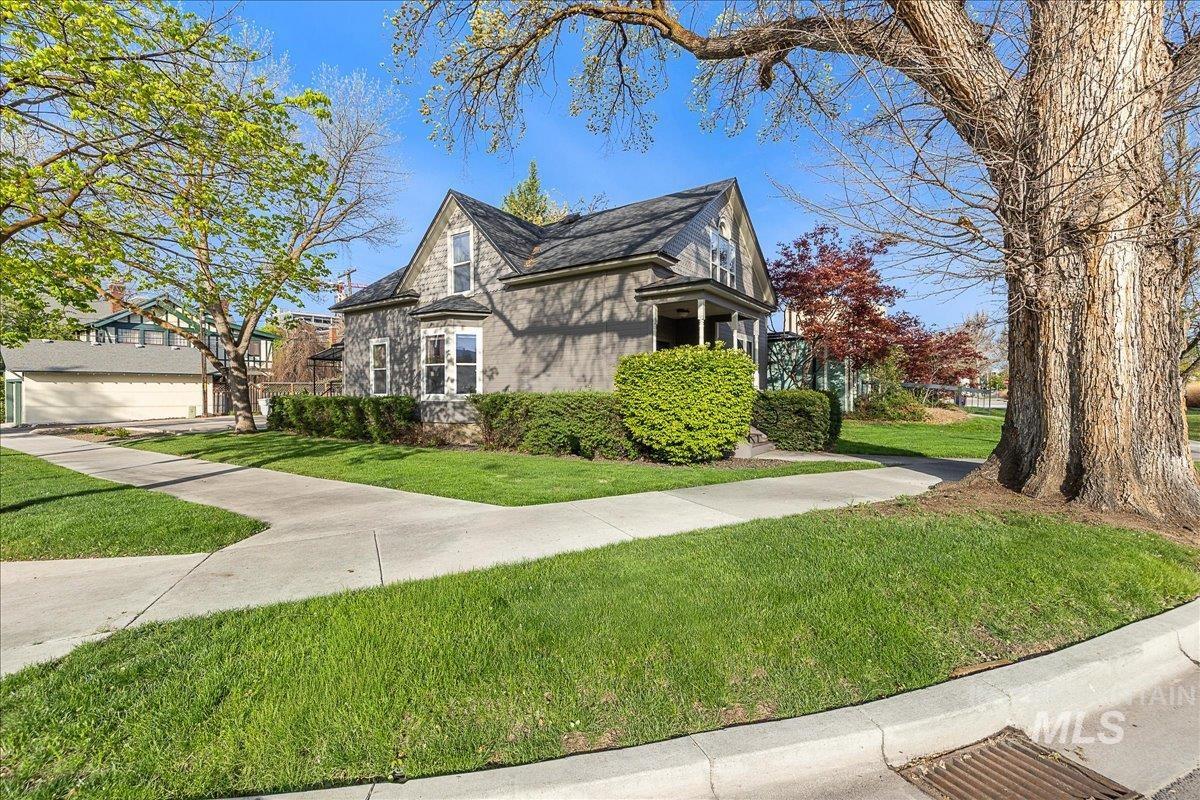 203 W Fort St, Boise, Idaho 83702, 8 Rooms, Business/Commercial For Sale, Price $969,000, 98984989