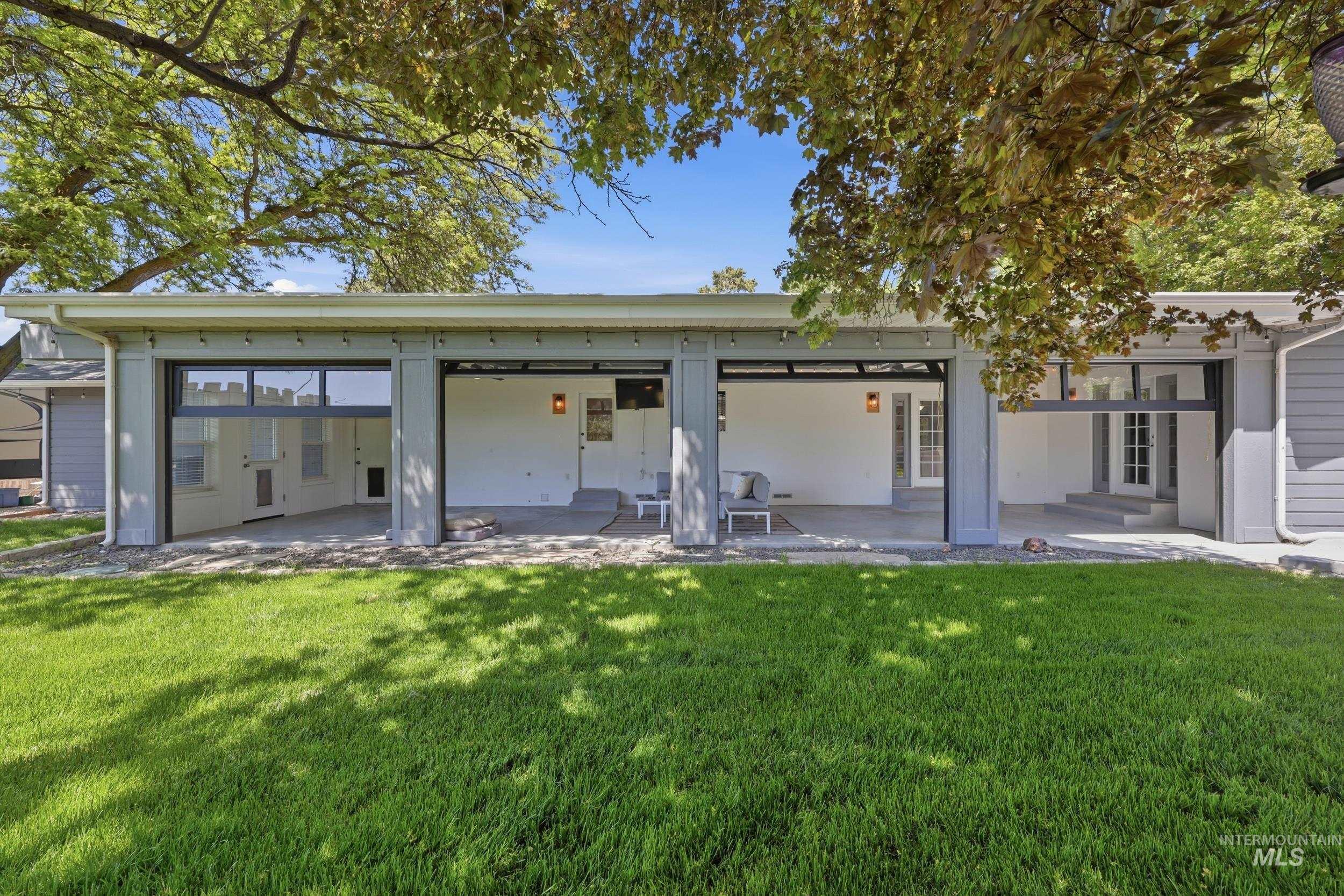 15385 Rosewood St, Caldwell, Idaho 83607, 3 Bedrooms, 3 Bathrooms, Residential For Sale, Price $530,000,MLS 98984990
