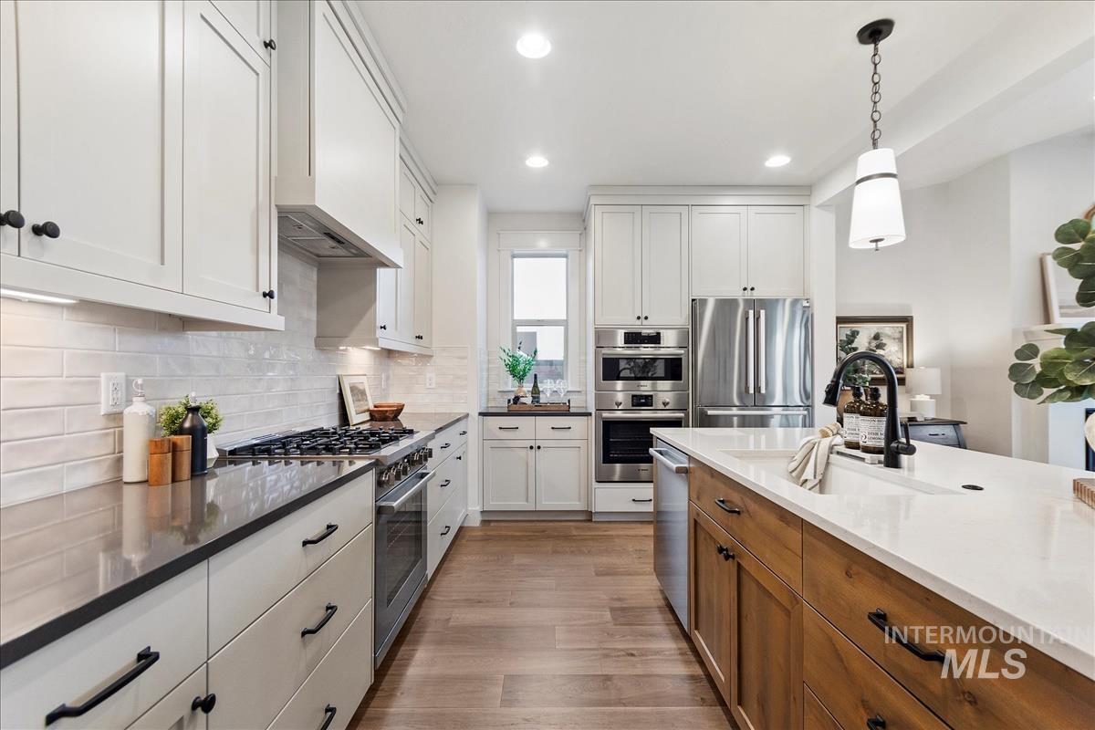 8324 W Gallup St, Meridian, Idaho 83646, 3 Bedrooms, 2.5 Bathrooms, Residential For Sale, Price $649,900,MLS 98984992