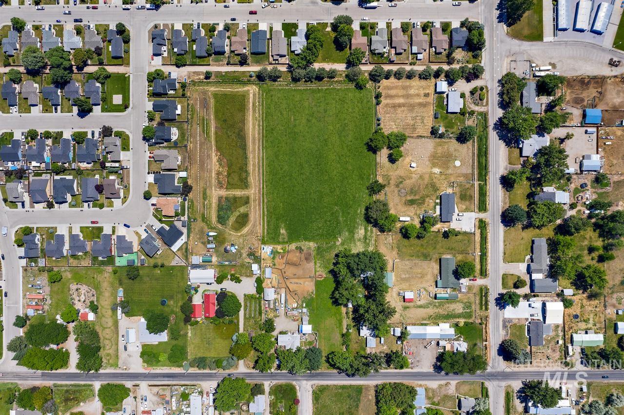 936 S Mill Rd, Emmett, Idaho 83617, Land For Sale, Price $995,000,MLS 98984997
