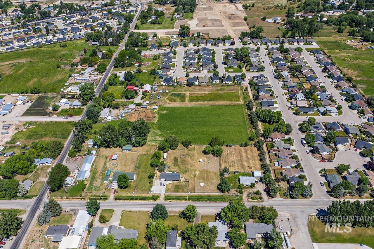 936 S Mill Rd, Emmett, Idaho 83617, Land For Sale, Price $995,000,MLS 98984997