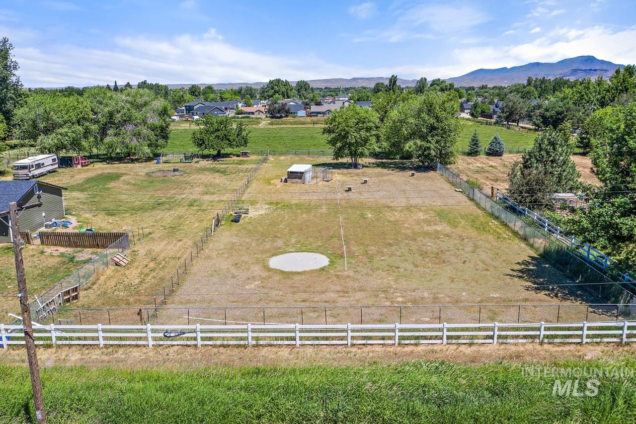 936 S Mill Rd, Emmett, Idaho 83617, Land For Sale, Price $995,000,MLS 98984997