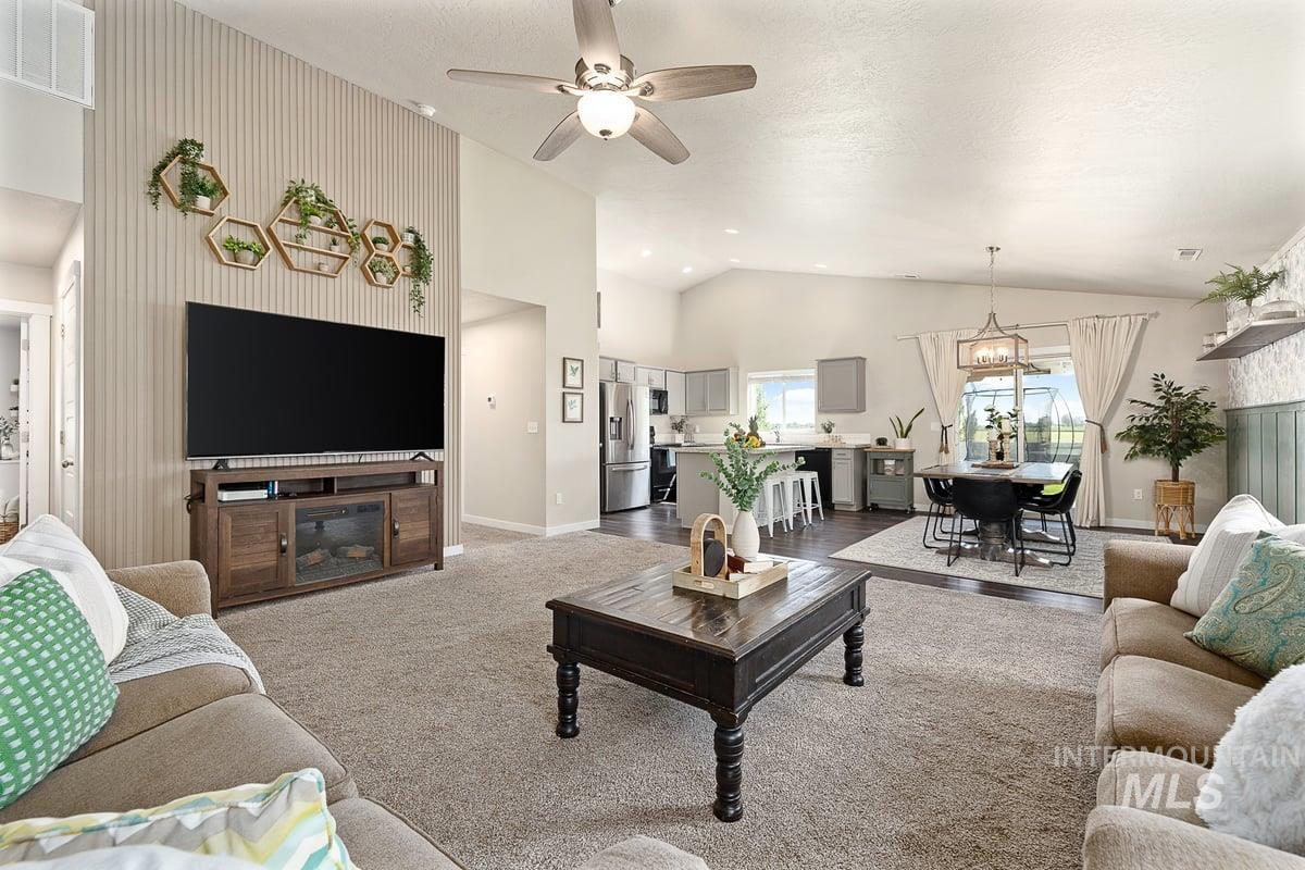 4997 W Grand Rapids Dr, Meridian, Idaho 83646-5747, 4 Bedrooms, 2 Bathrooms, Residential For Sale, Price $457,900,MLS 98985001