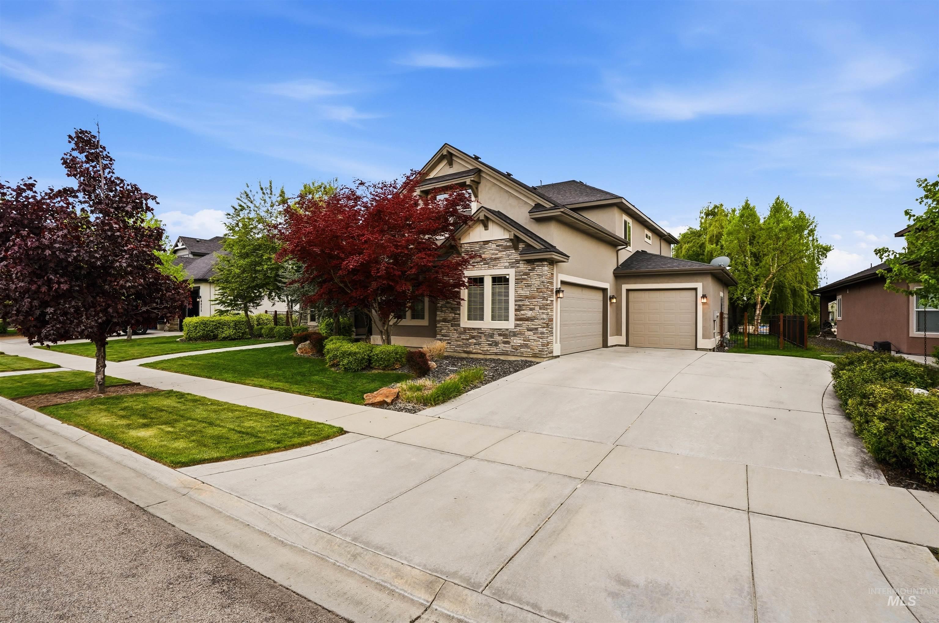6103 W Founders Dr., Eagle, Idaho 83616, 4 Bedrooms, 3.5 Bathrooms, Residential For Sale, Price $1,699,000,MLS 98985011