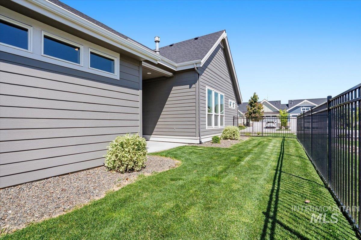 3507 E Kalinga Ln, Meridian, Idaho 83642, 3 Bedrooms, 2 Bathrooms, Residential For Sale, Price $565,000,MLS 98985013