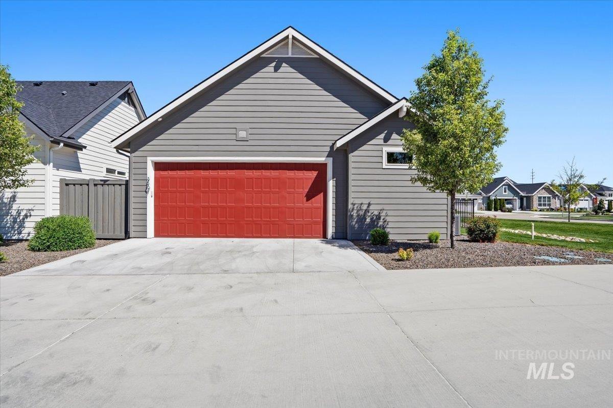 3507 E Kalinga Ln, Meridian, Idaho 83642, 3 Bedrooms, 2 Bathrooms, Residential For Sale, Price $565,000,MLS 98985013