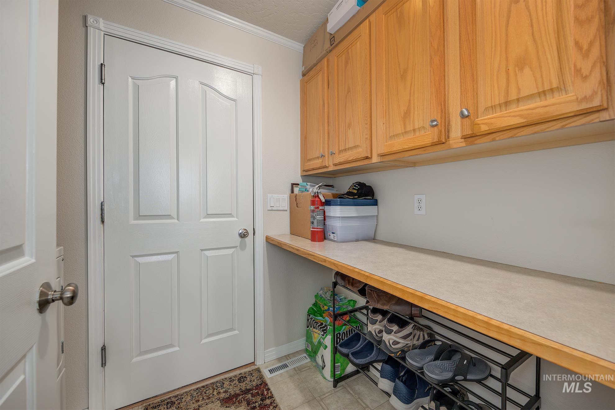 1105 Partridge St, Fruitland, Idaho 83619, 3 Bedrooms, 2 Bathrooms, Residential For Sale, Price $390,000,MLS 98985015