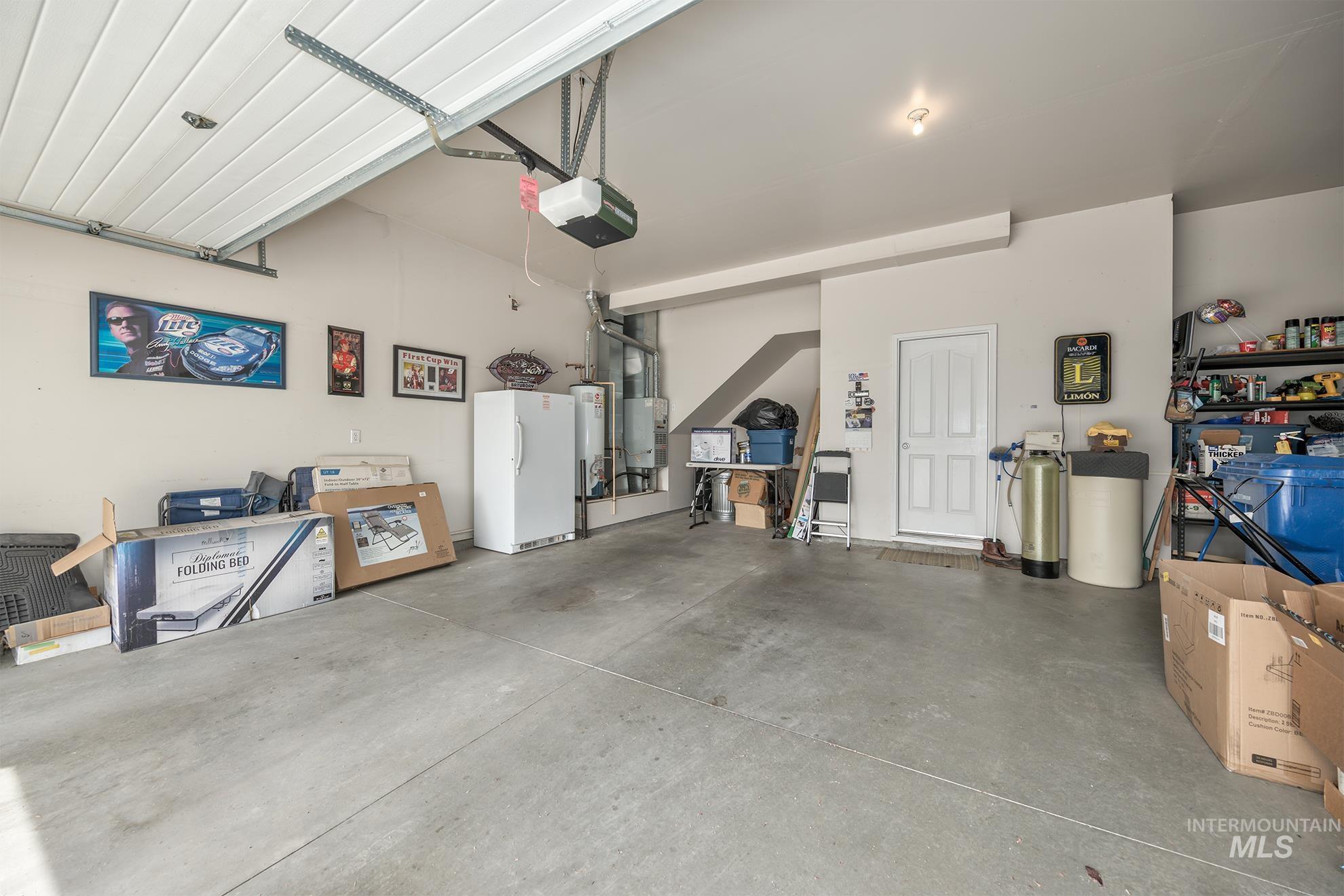 1105 Partridge St, Fruitland, Idaho 83619, 3 Bedrooms, 2 Bathrooms, Residential For Sale, Price $390,000,MLS 98985015