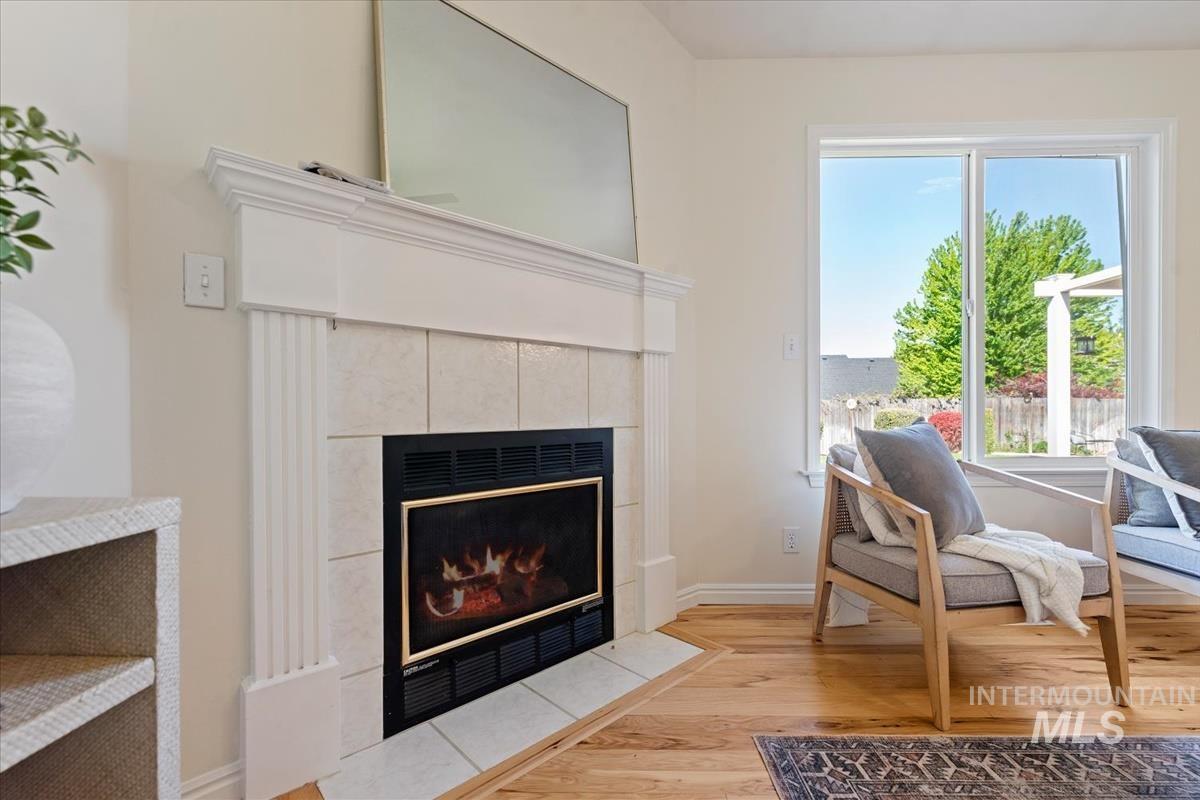 3039 N Fieldstone Way, Meridian, Idaho 83646, 3 Bedrooms, 2 Bathrooms, Residential For Sale, Price $445,000,MLS 98985017