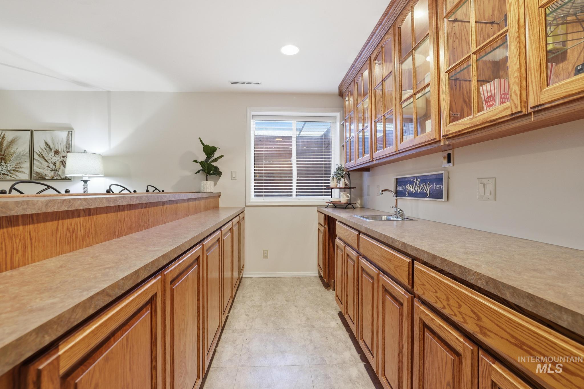 1919 Candleridge Dr, Twin Falls, Idaho 83301, 6 Bedrooms, 3.5 Bathrooms, Residential For Sale, Price $780,000,MLS 98985023