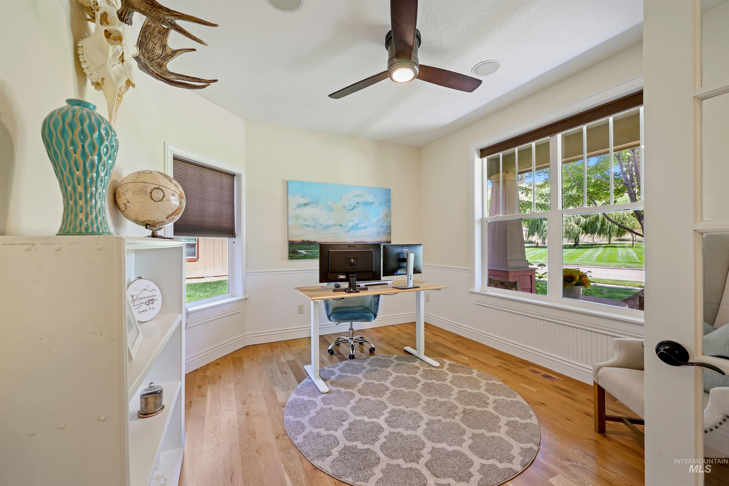 12909 N 12th Ave, Boise, Idaho 83714, 3 Bedrooms, 2.5 Bathrooms, Residential For Sale, Price $639,900,MLS 98985024