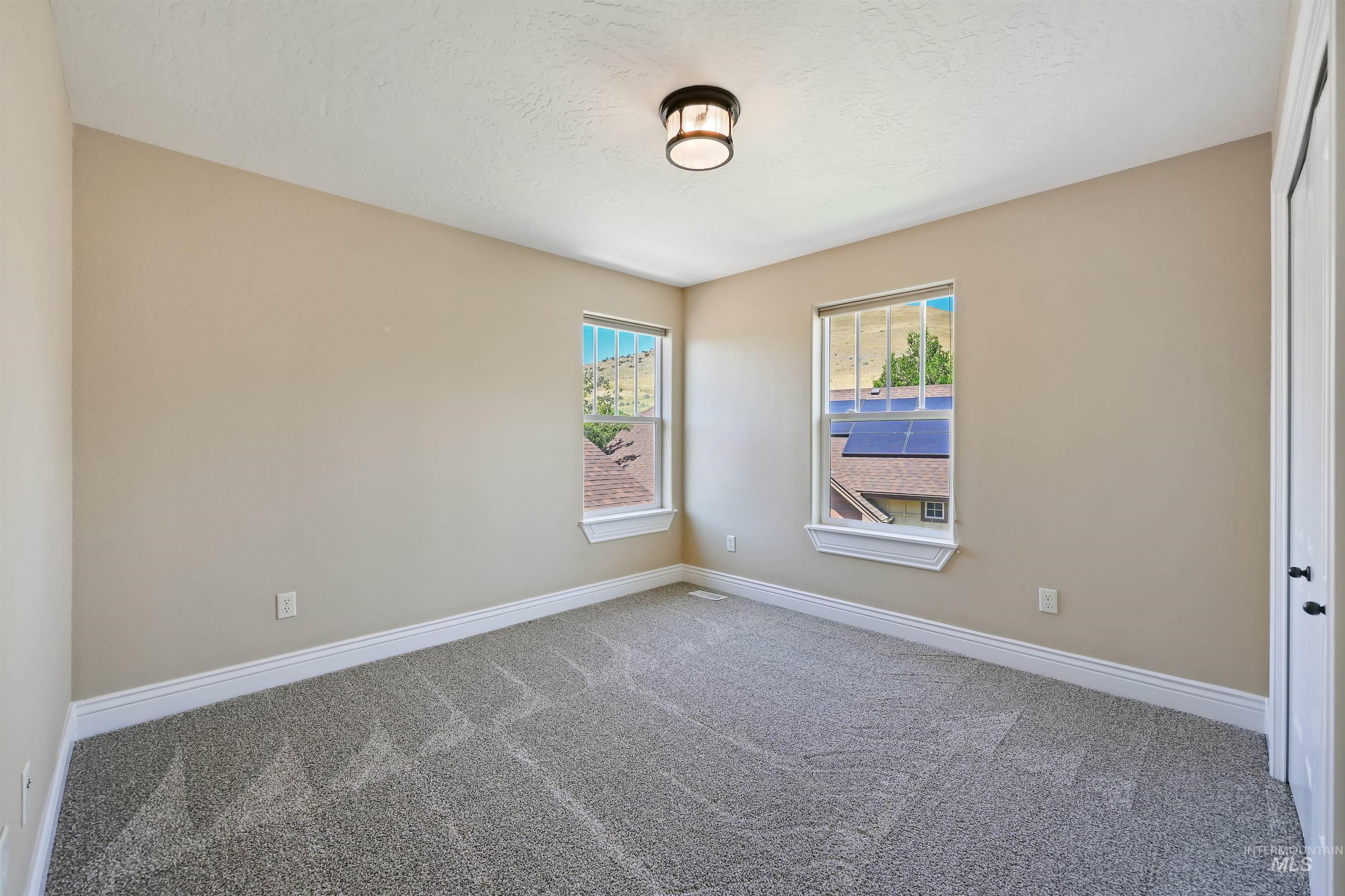 12909 N 12th Ave, Boise, Idaho 83714, 3 Bedrooms, 2.5 Bathrooms, Residential For Sale, Price $639,900,MLS 98985024