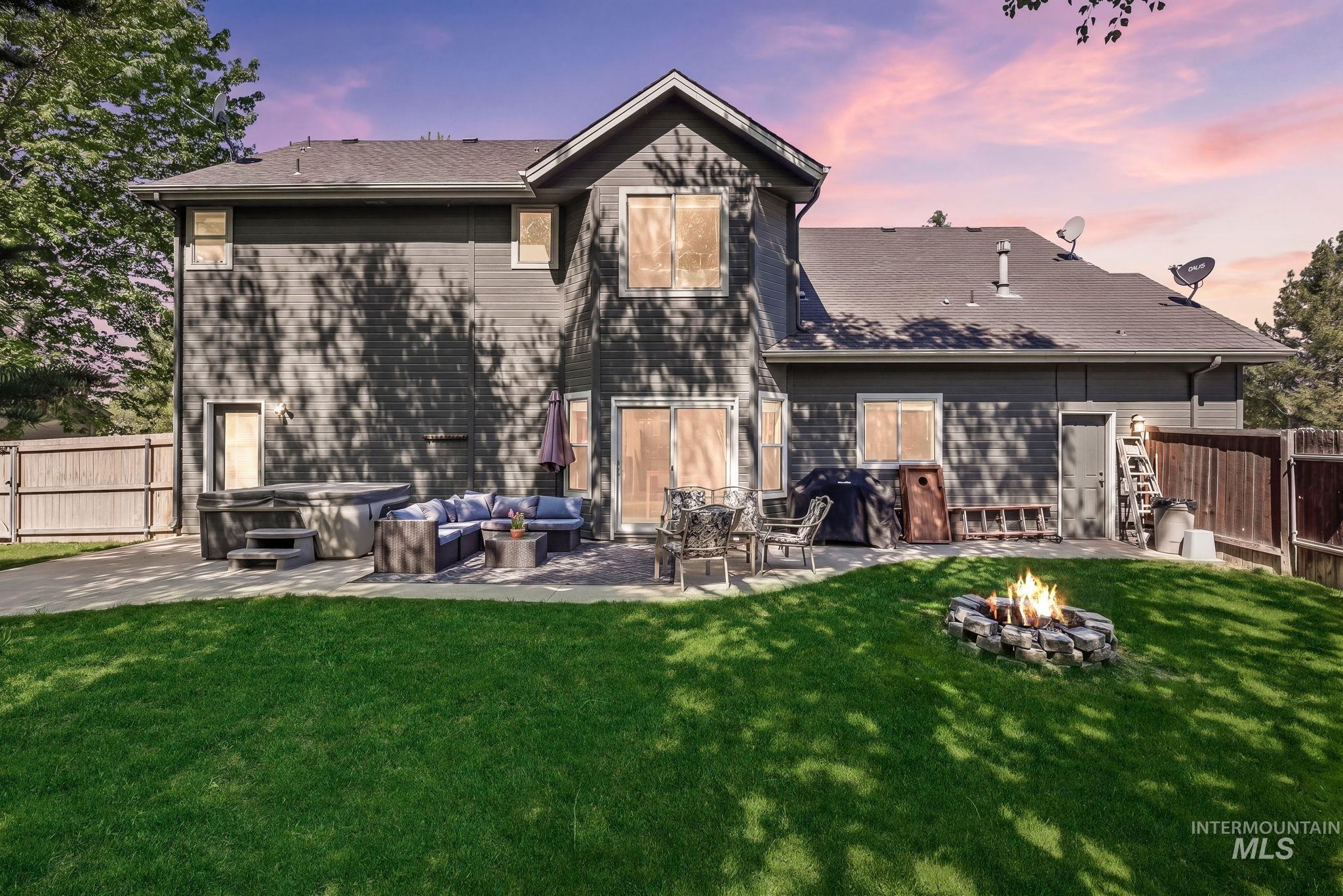 474 N Glen Aspen Way, Star, Idaho 83669, 3 Bedrooms, 2.5 Bathrooms, Residential For Sale, Price $549,500,MLS 98985027