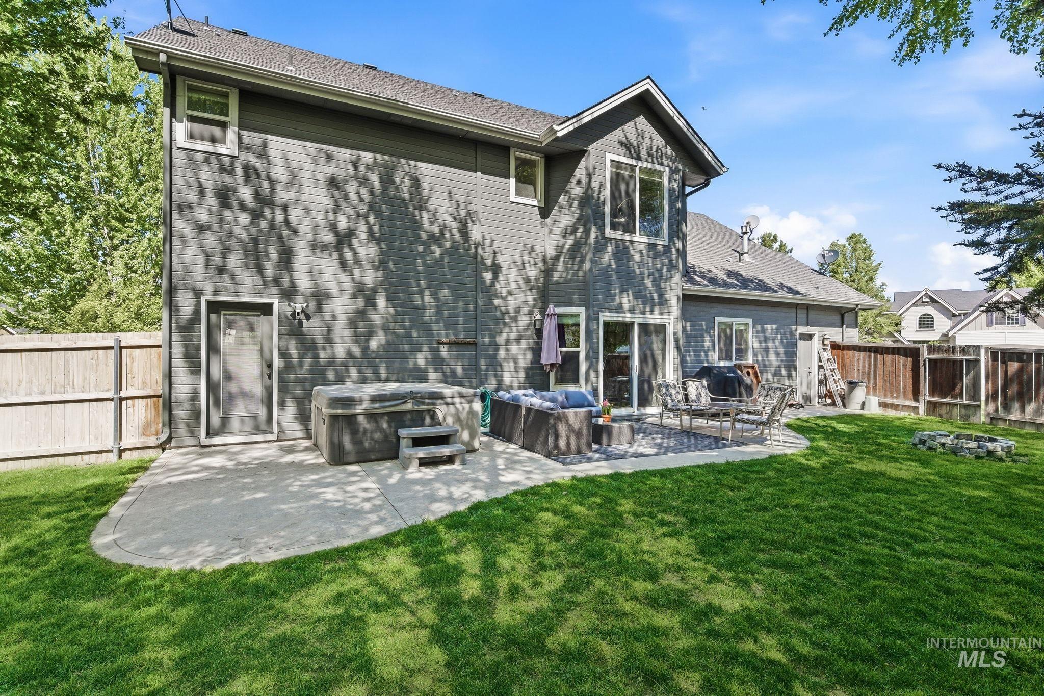 474 N Glen Aspen Way, Star, Idaho 83669, 3 Bedrooms, 2.5 Bathrooms, Residential For Sale, Price $549,500,MLS 98985027
