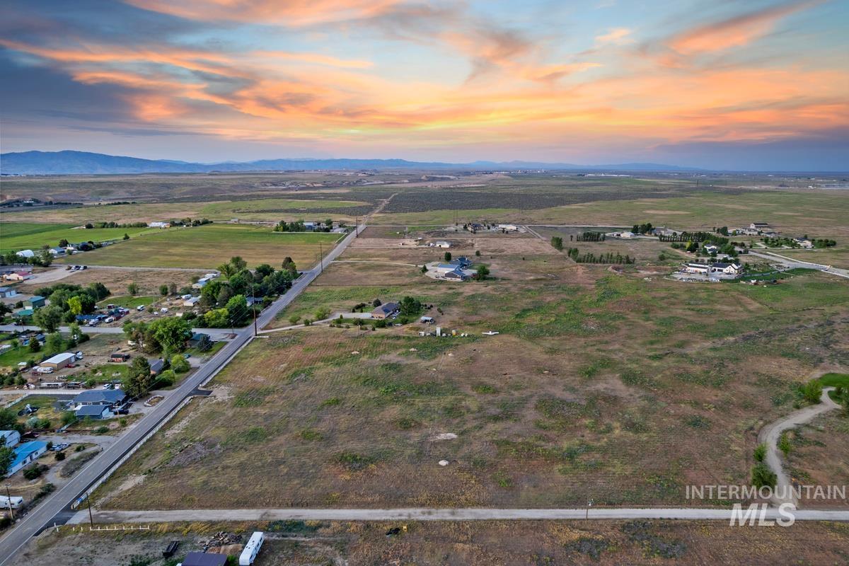 9661 W Kuna Rd., Kuna, Idaho 83634, Land For Sale, Price $459,900,MLS 98985028