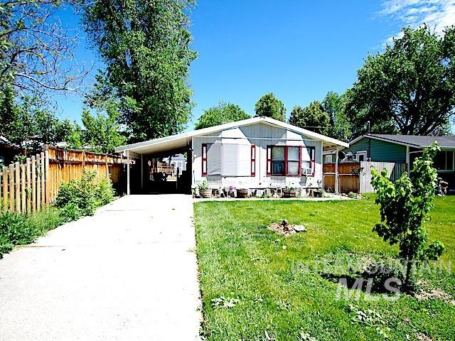 1386 W 3rd Street, Weiser, Idaho 83672, 2 Bedrooms, 2 Bathrooms, Residential For Sale, Price $265,000, 98985030