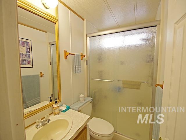 1386 W 3rd Street, Weiser, Idaho 83672, 2 Bedrooms, 2 Bathrooms, Residential For Sale, Price $265,000, 98985030