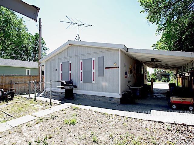 1386 W 3rd Street, Weiser, Idaho 83672, 2 Bedrooms, 2 Bathrooms, Residential For Sale, Price $265,000, 98985030