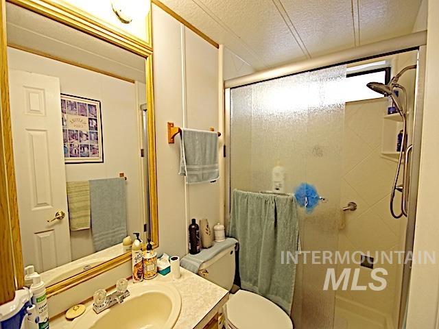 1386 W 3rd Street, Weiser, Idaho 83672, 2 Bedrooms, 2 Bathrooms, Residential For Sale, Price $265,000,MLS 98985030