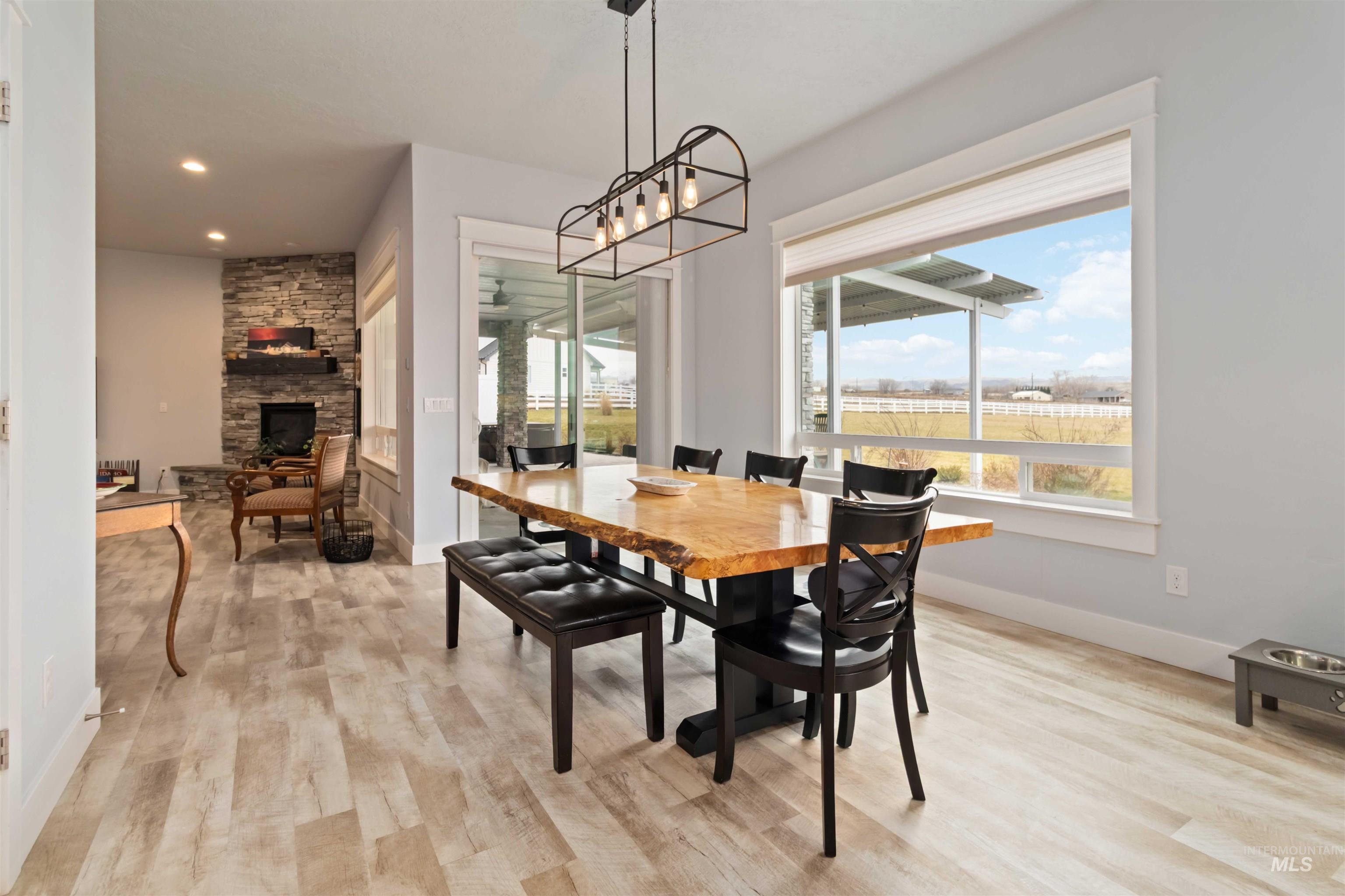 141 Twilight Trail, Marsing, Idaho 83639, 4 Bedrooms, 2 Bathrooms, Residential For Sale, Price $975,000,MLS 98985031