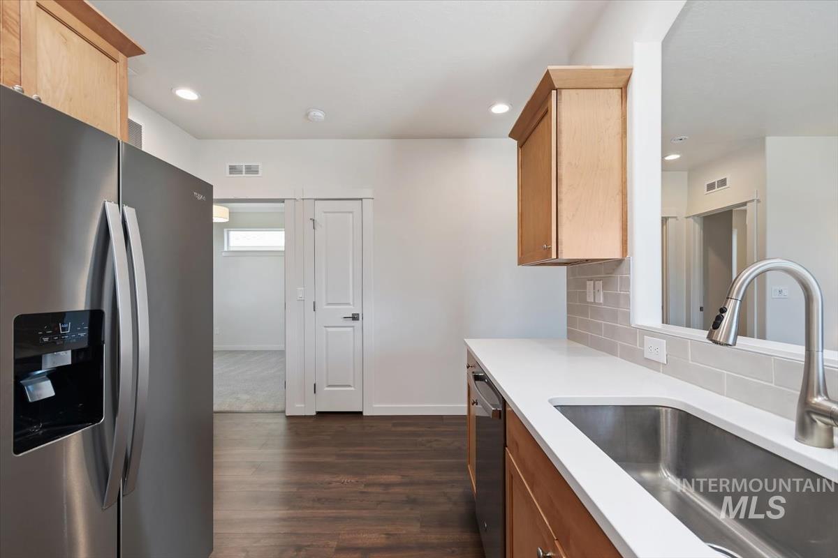 1350 W Homestake, Meridian, Idaho 83646, 3 Bedrooms, 2 Bathrooms, Residential For Sale, Price $424,900,MLS 98985033