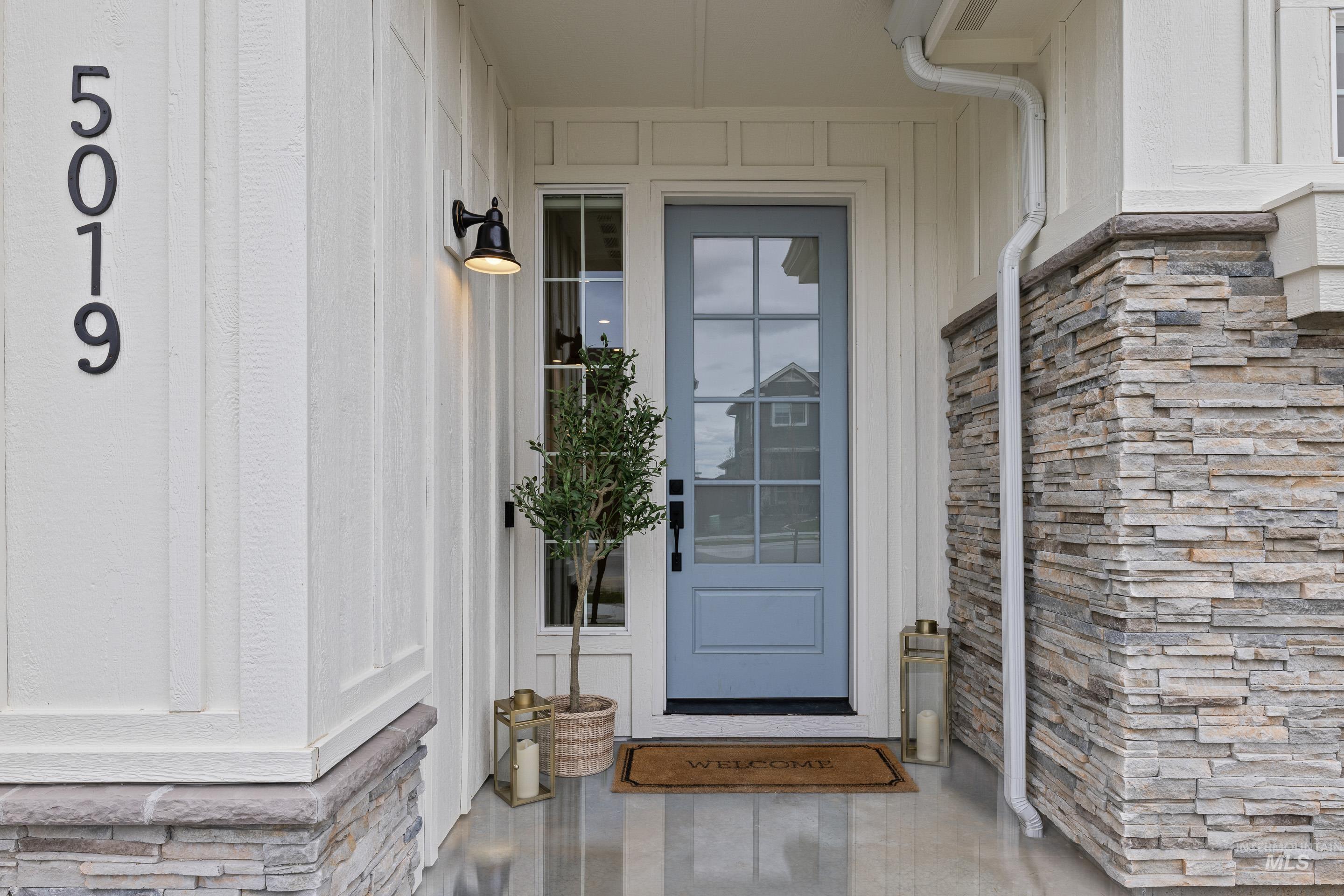 5019 W Talbot St, Meridian, Idaho 83646, 3 Bedrooms, 3 Bathrooms, Residential For Sale, Price $574,900,MLS 98985045