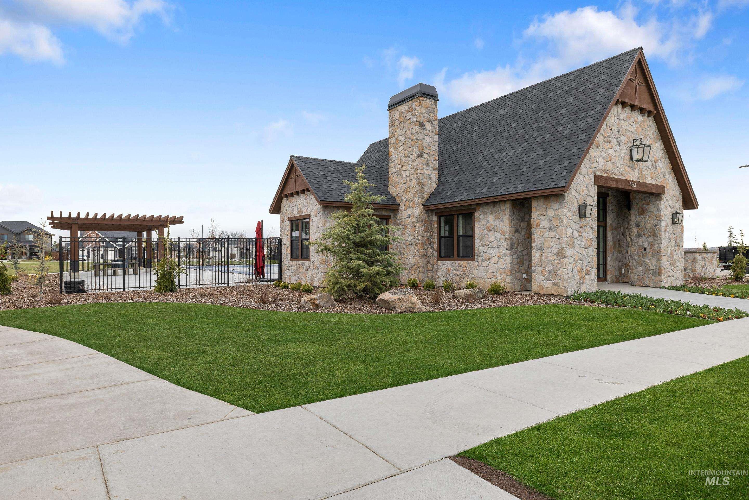 5019 W Talbot St, Meridian, Idaho 83646, 3 Bedrooms, 3 Bathrooms, Residential For Sale, Price $574,900,MLS 98985045