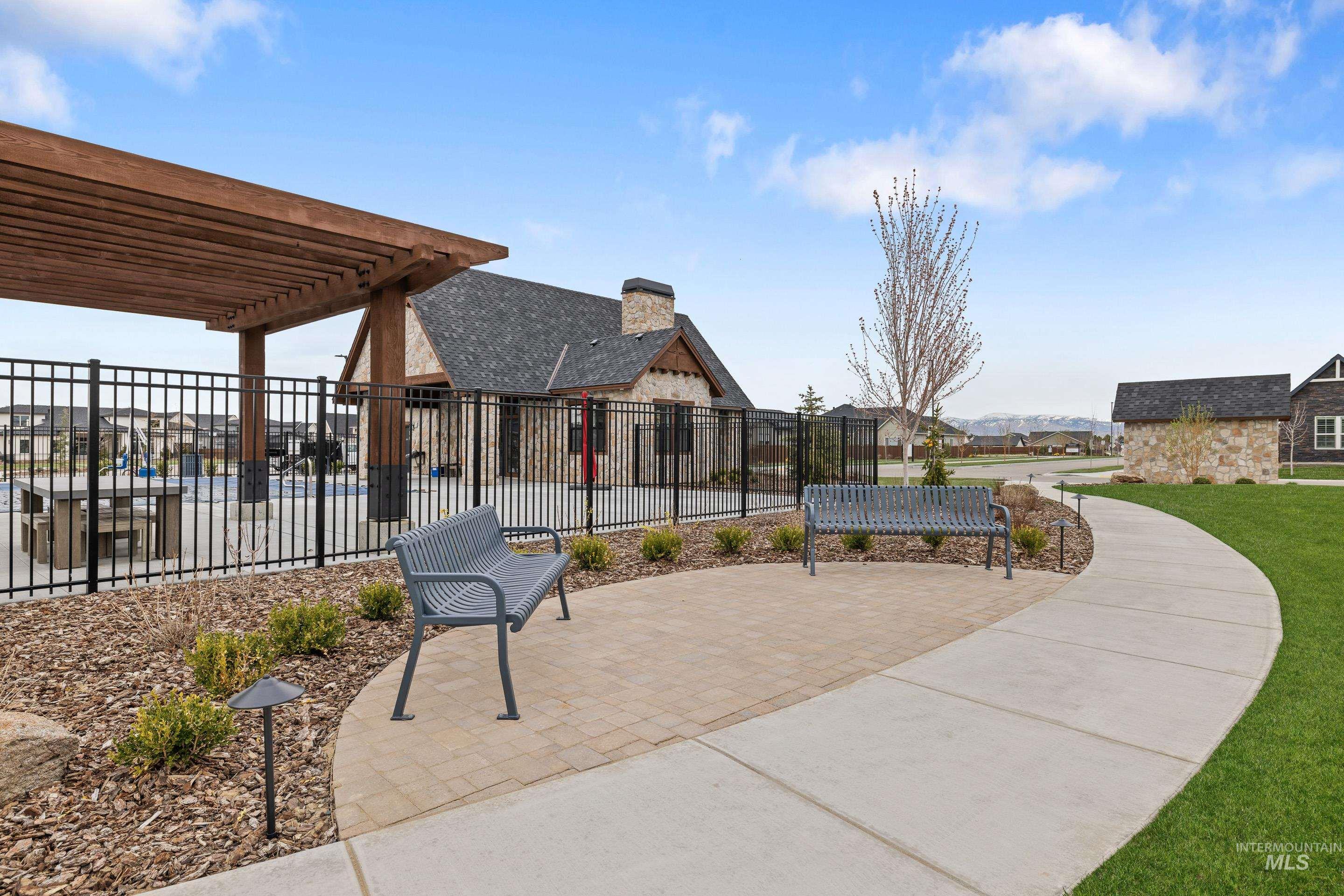 5019 W Talbot St, Meridian, Idaho 83646, 3 Bedrooms, 3 Bathrooms, Residential For Sale, Price $574,900,MLS 98985045