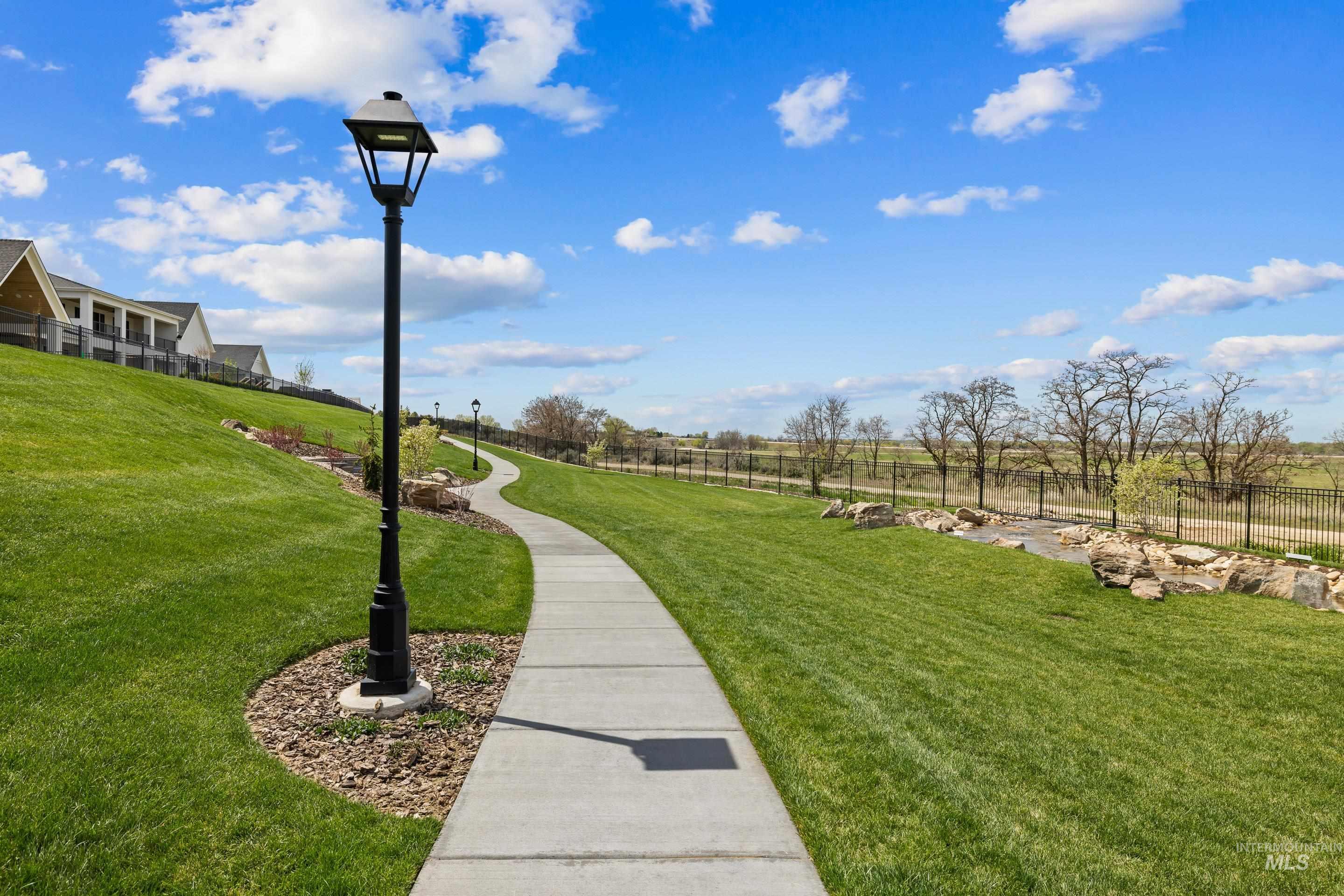 5019 W Talbot St, Meridian, Idaho 83646, 3 Bedrooms, 3 Bathrooms, Residential For Sale, Price $574,900,MLS 98985045