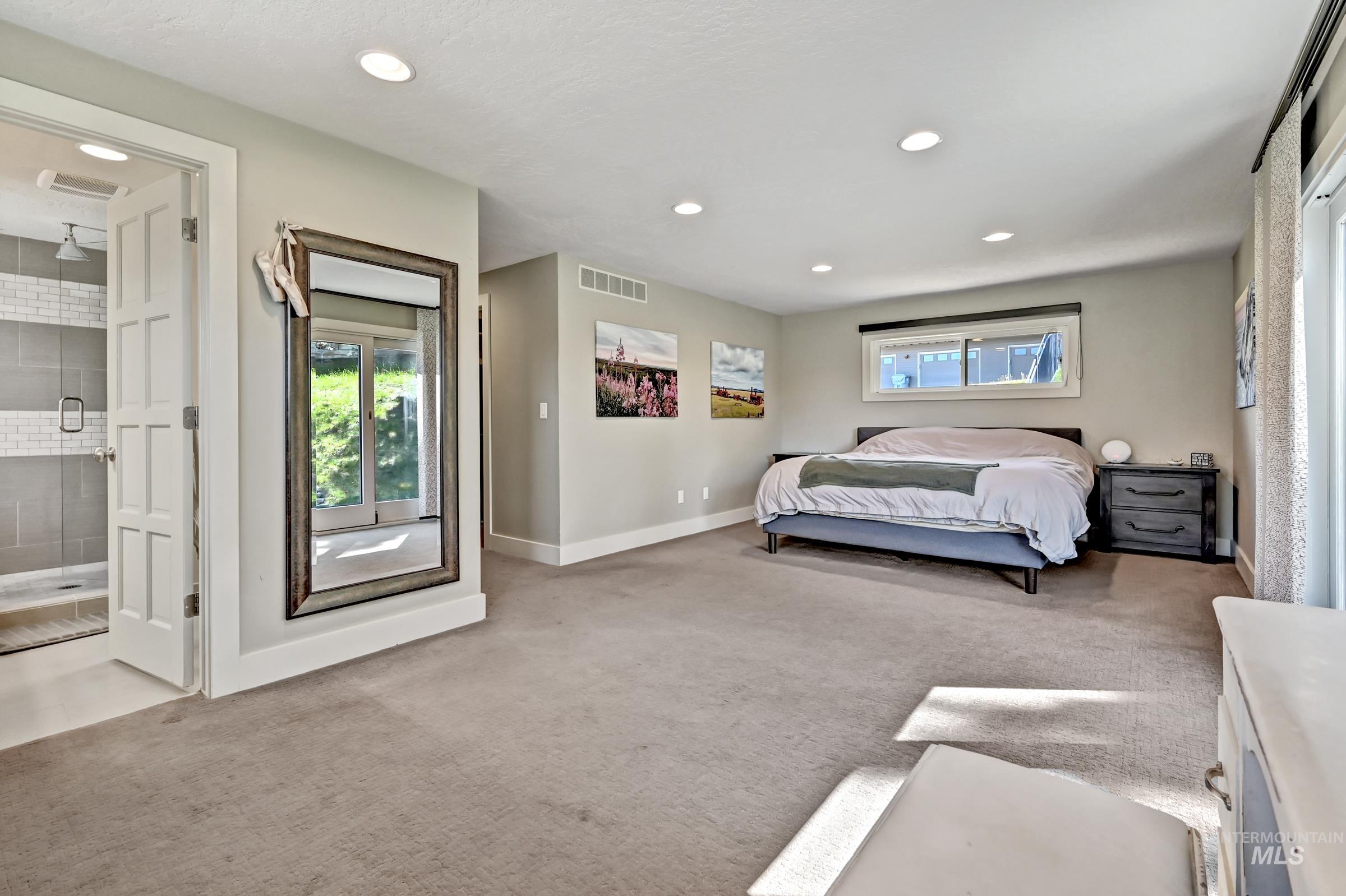 709 E Braemere Road, Boise, Idaho 83702, 4 Bedrooms, 4.5 Bathrooms, Residential For Sale, Price $1,600,000,MLS 98985047