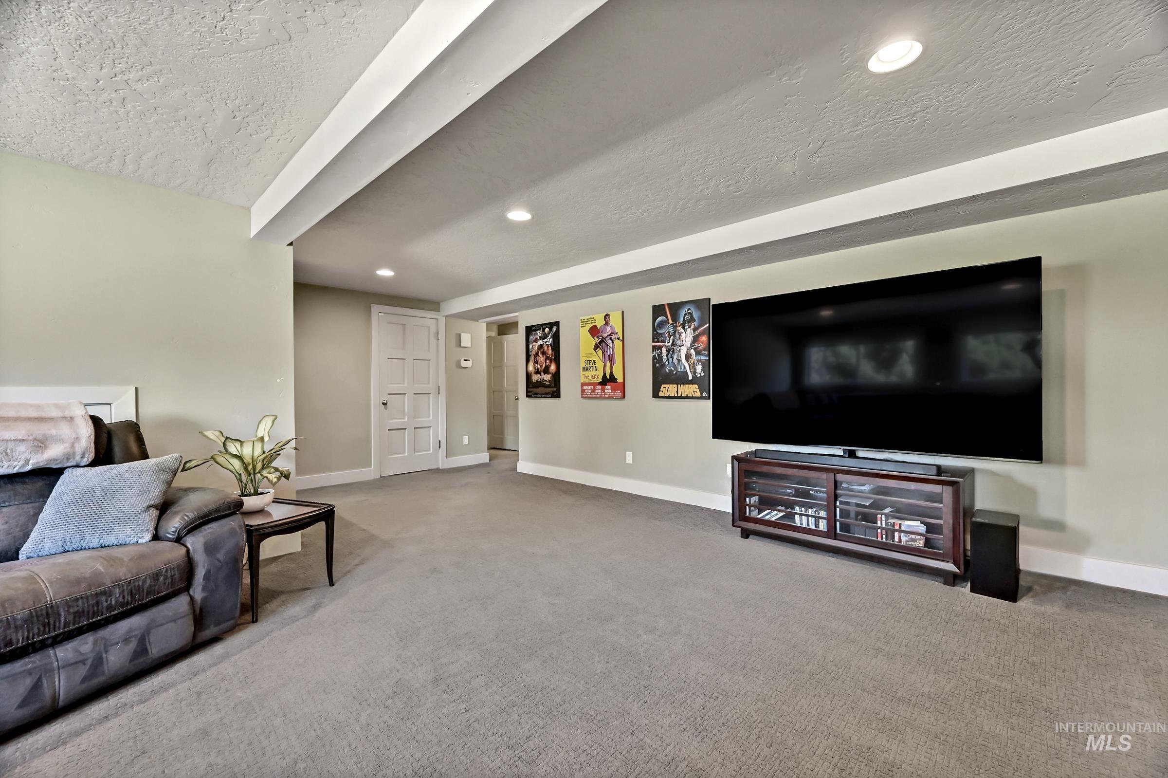 709 E Braemere Road, Boise, Idaho 83702, 4 Bedrooms, 4.5 Bathrooms, Residential For Sale, Price $1,600,000,MLS 98985047