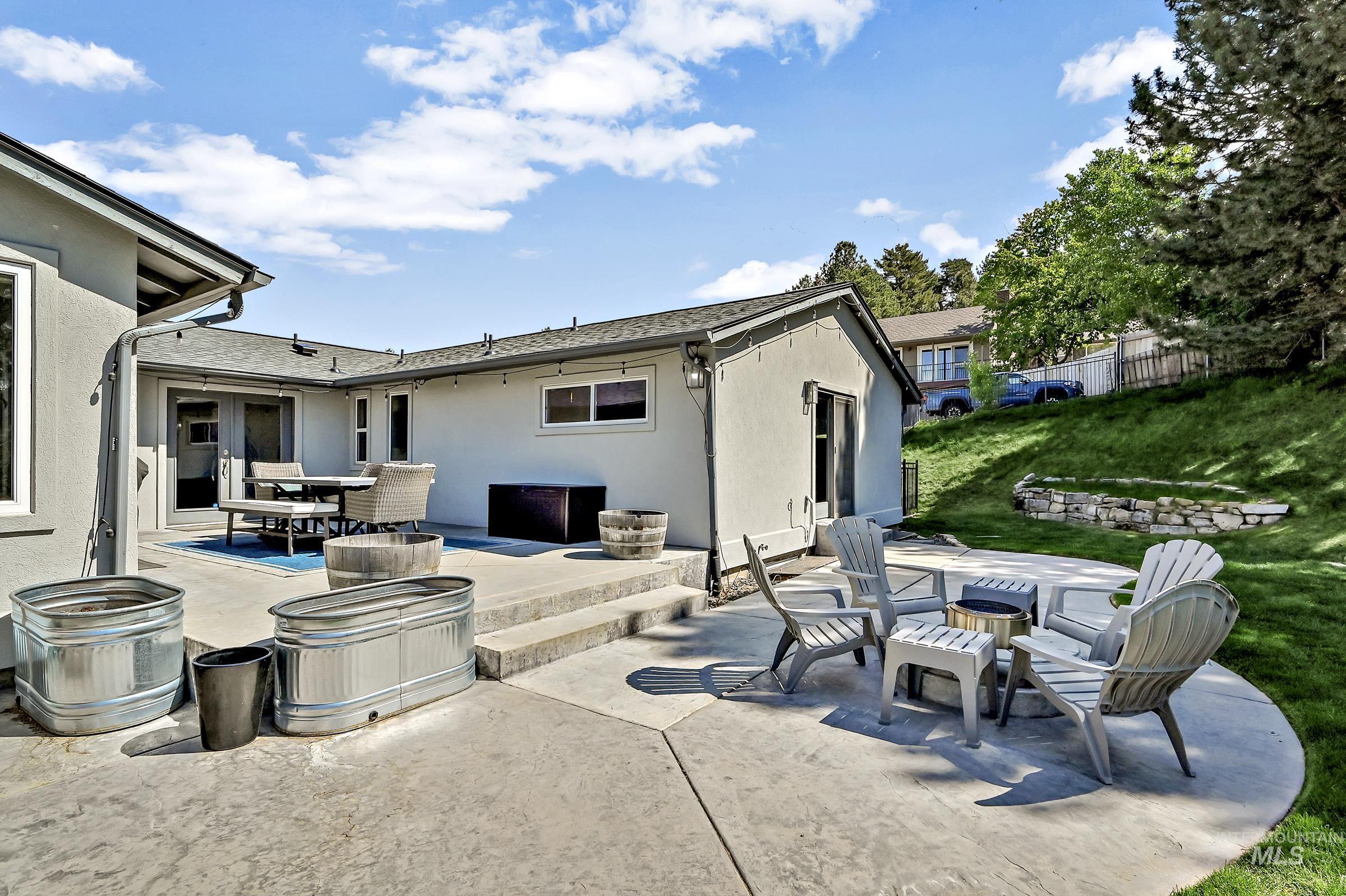 709 E Braemere Road, Boise, Idaho 83702, 4 Bedrooms, 4.5 Bathrooms, Residential For Sale, Price $1,600,000,MLS 98985047