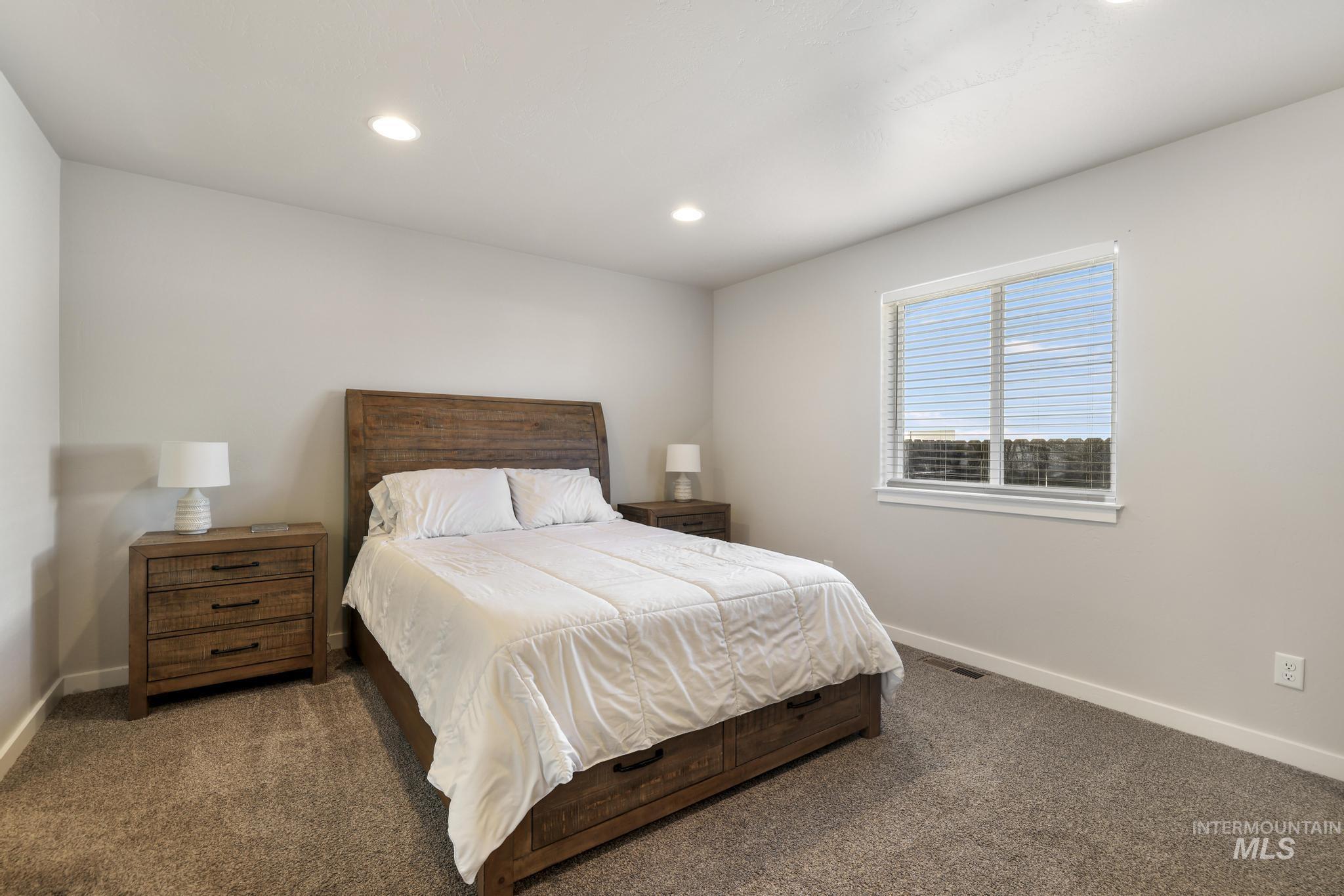 2207 Bills Way, Filer, Idaho 83328, 4 Bedrooms, 2 Bathrooms, Residential For Sale, Price $385,000,MLS 98985050