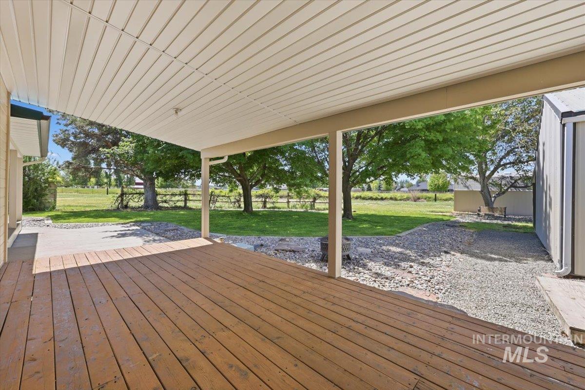 18105 Plum Road, Caldwell, Idaho 83607, 3 Bedrooms, 2 Bathrooms, Residential For Sale, Price $650,000,MLS 98985057