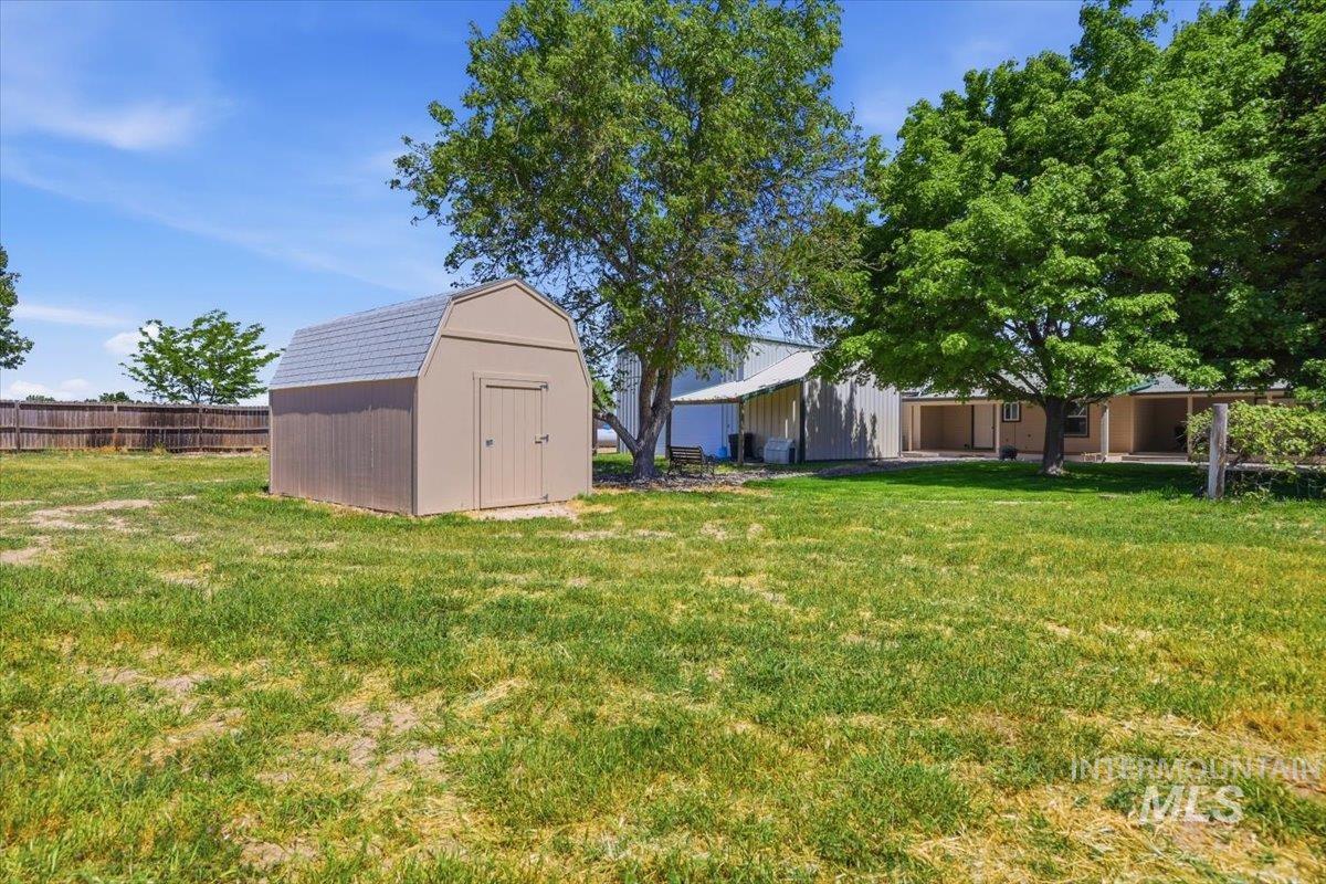 18105 Plum Road, Caldwell, Idaho 83607, 3 Bedrooms, 2 Bathrooms, Residential For Sale, Price $650,000,MLS 98985057