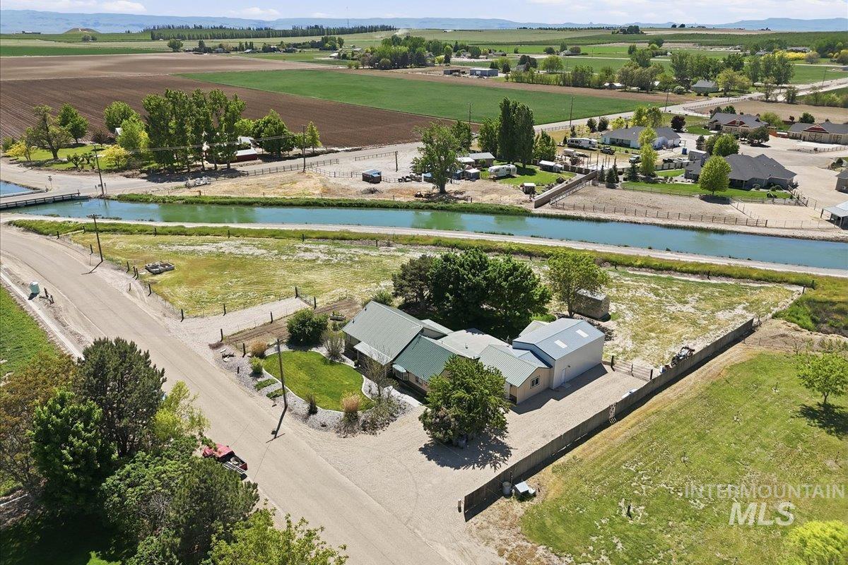 18105 Plum Road, Caldwell, Idaho 83607, 3 Bedrooms, 2 Bathrooms, Residential For Sale, Price $650,000,MLS 98985057